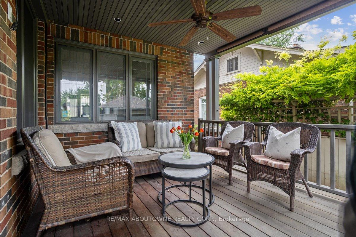 Photo 38 of 565 Locust Street, Burlington, Brant — HOMEH