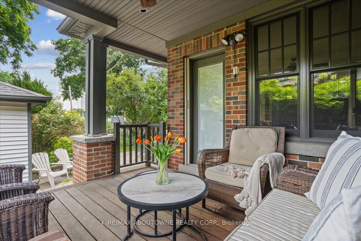 Photo 40 of 565 Locust Street, Burlington, Brant — HOMEH