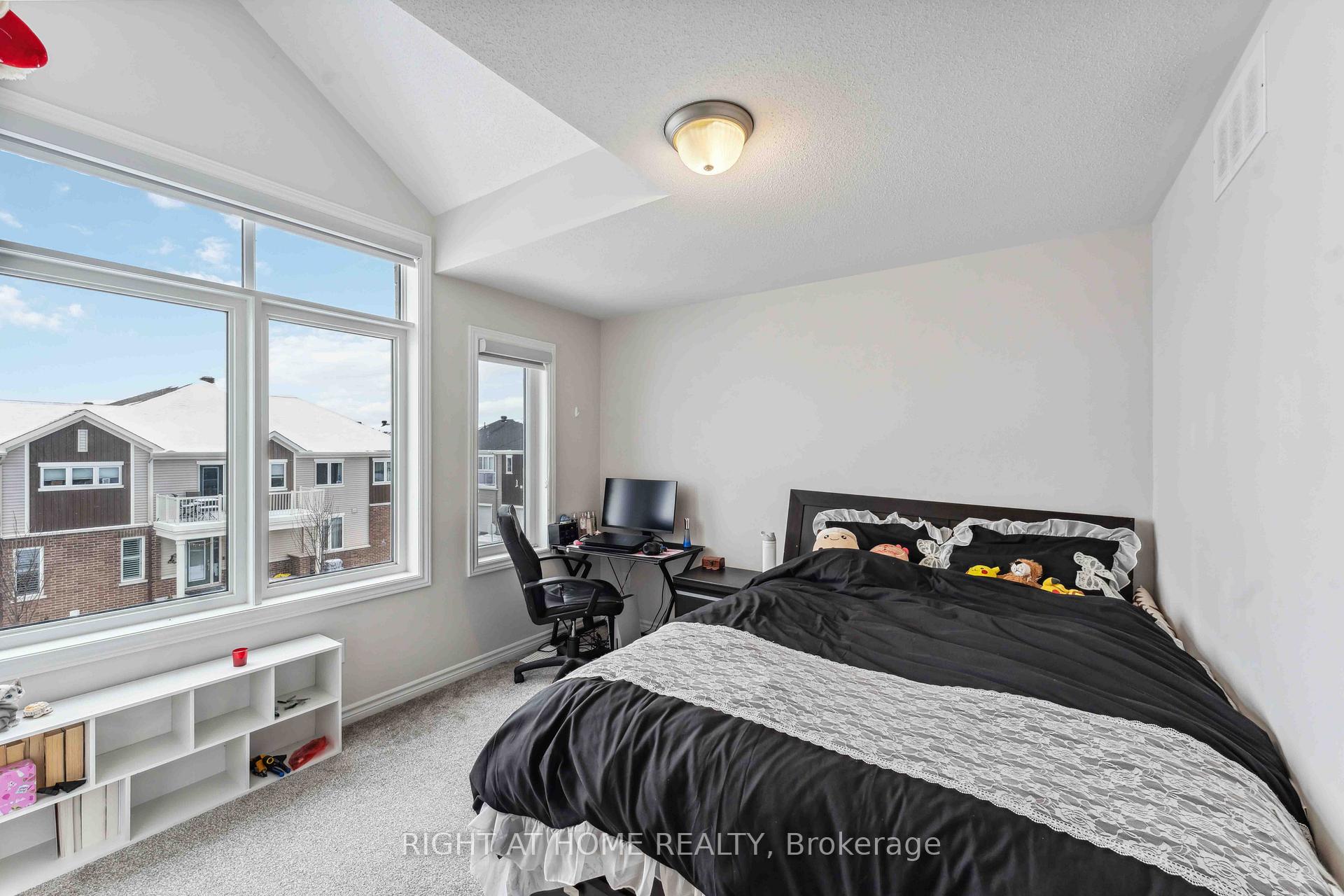 Photo 23 of 109 Point Prim Crescent, Ottawa, Barrhaven - Heritage Park — HOMEH