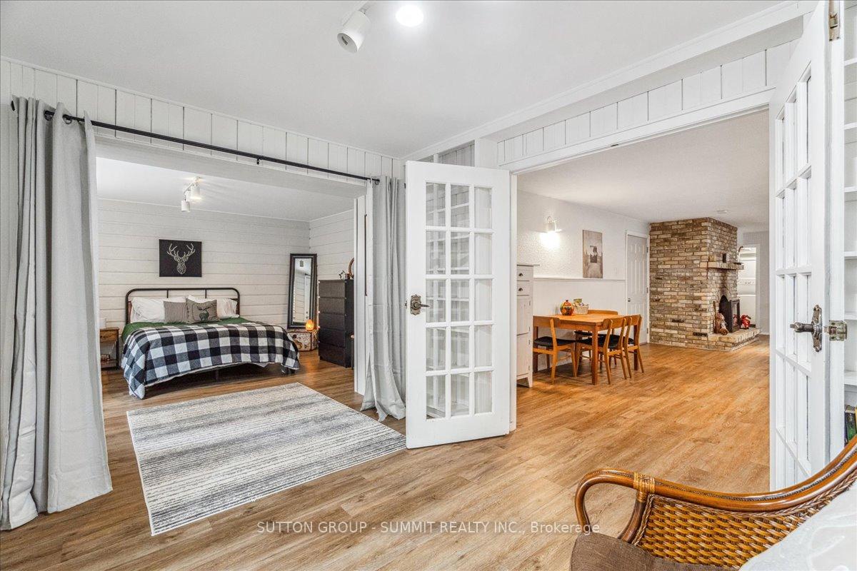 Photo 3 of 756 King Road, Burlington, LaSalle — HOMEH