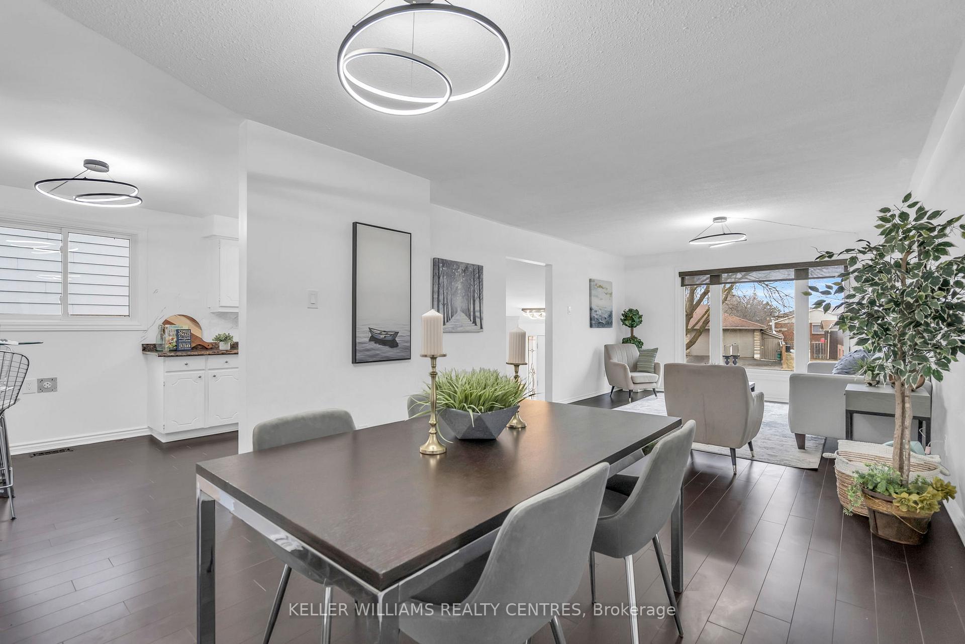 Photo 11 of 8 Armstrong Boulevard, Barrie, Allandale Heights — HOMEH