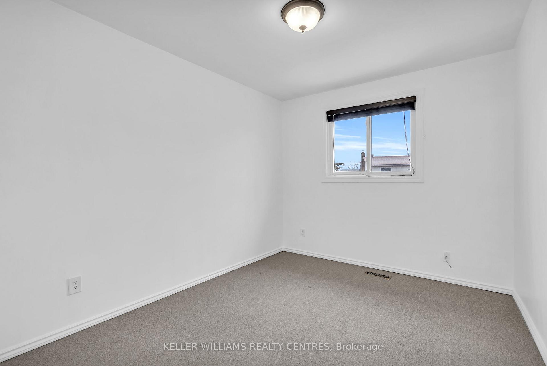Photo 21 of 8 Armstrong Boulevard, Barrie, Allandale Heights — HOMEH