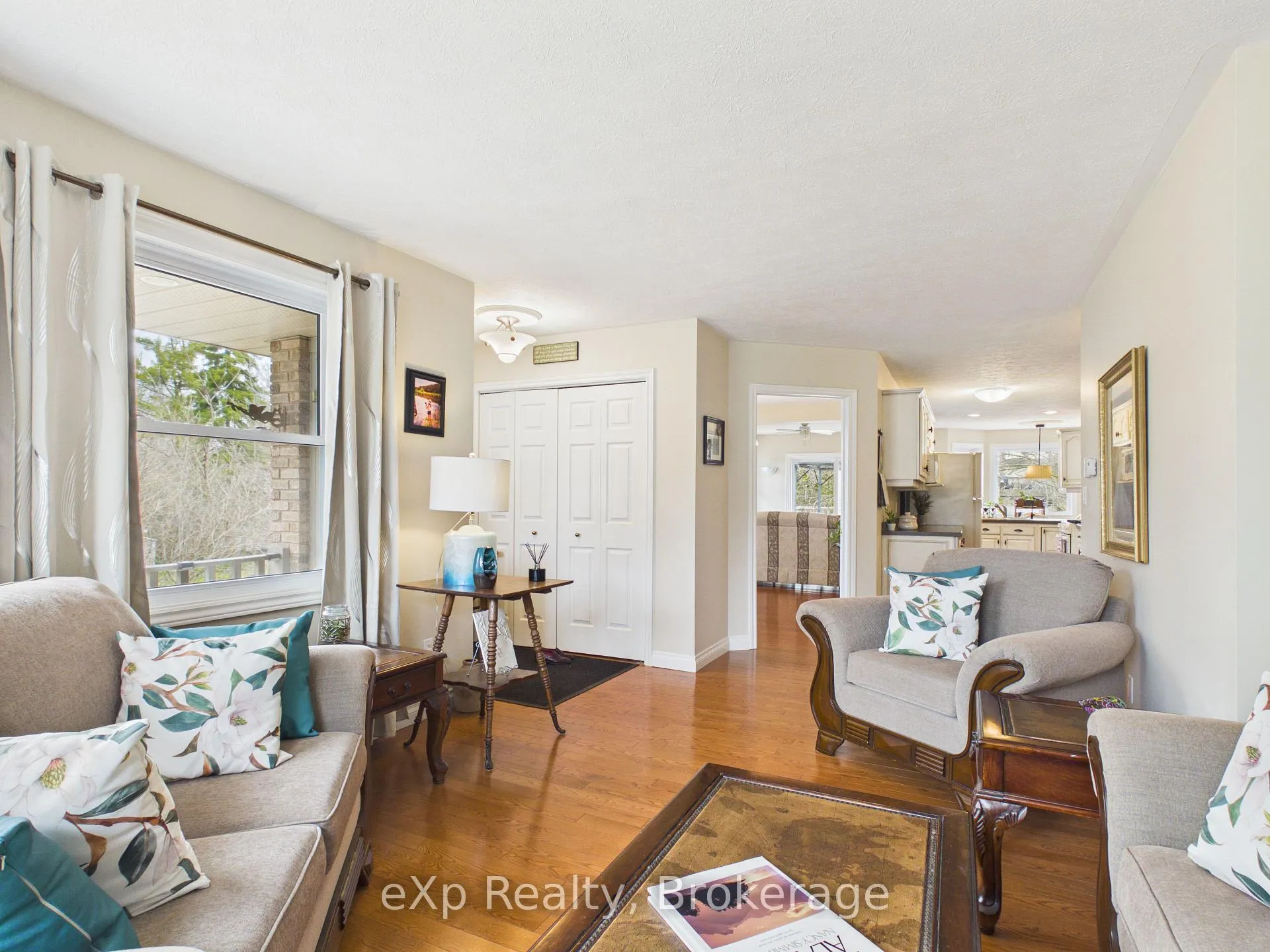 Photo 4 of 308 Mary Street, Brockton — HOMEH