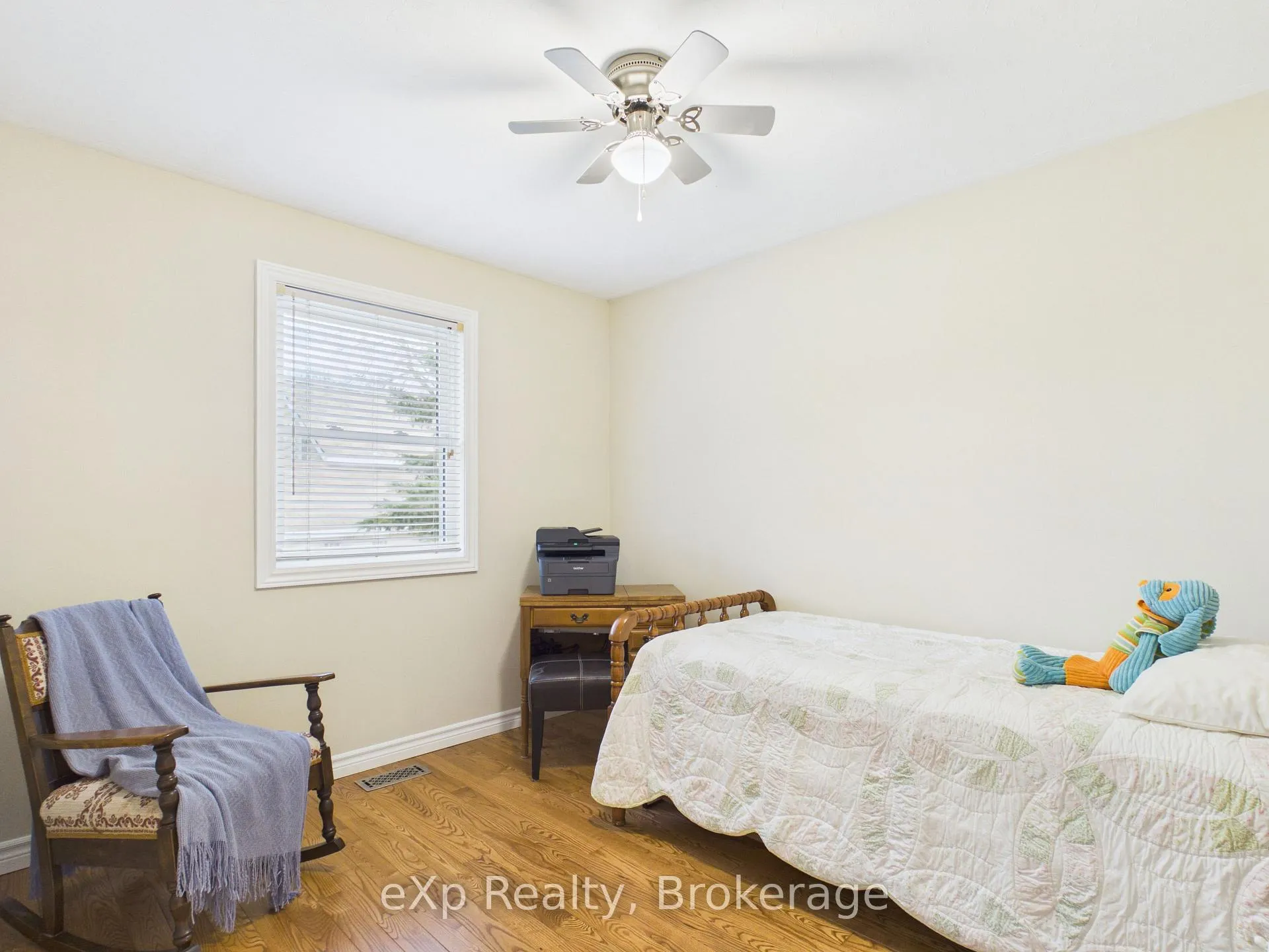 Photo 16 of 308 Mary Street, Brockton — HOMEH