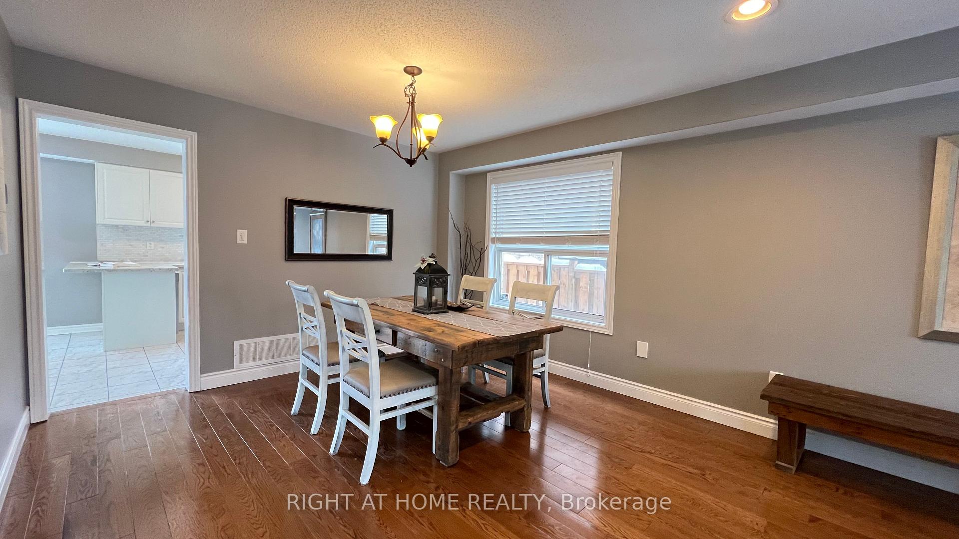 Photo 8 of 33 Knupp Road, Barrie, Edgehill Drive — HOMEH