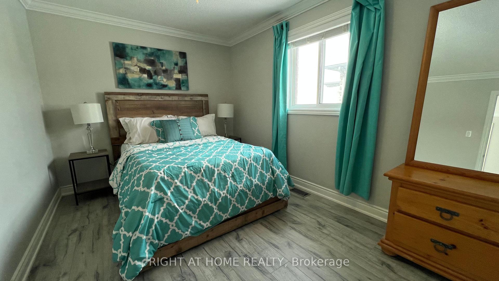 Photo 15 of 33 Knupp Road, Barrie, Edgehill Drive — HOMEH