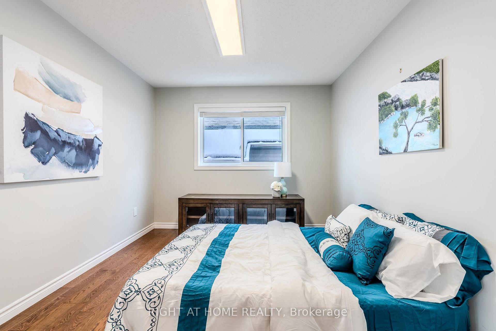 Photo 24 of 33 Knupp Road, Barrie, Edgehill Drive — HOMEH
