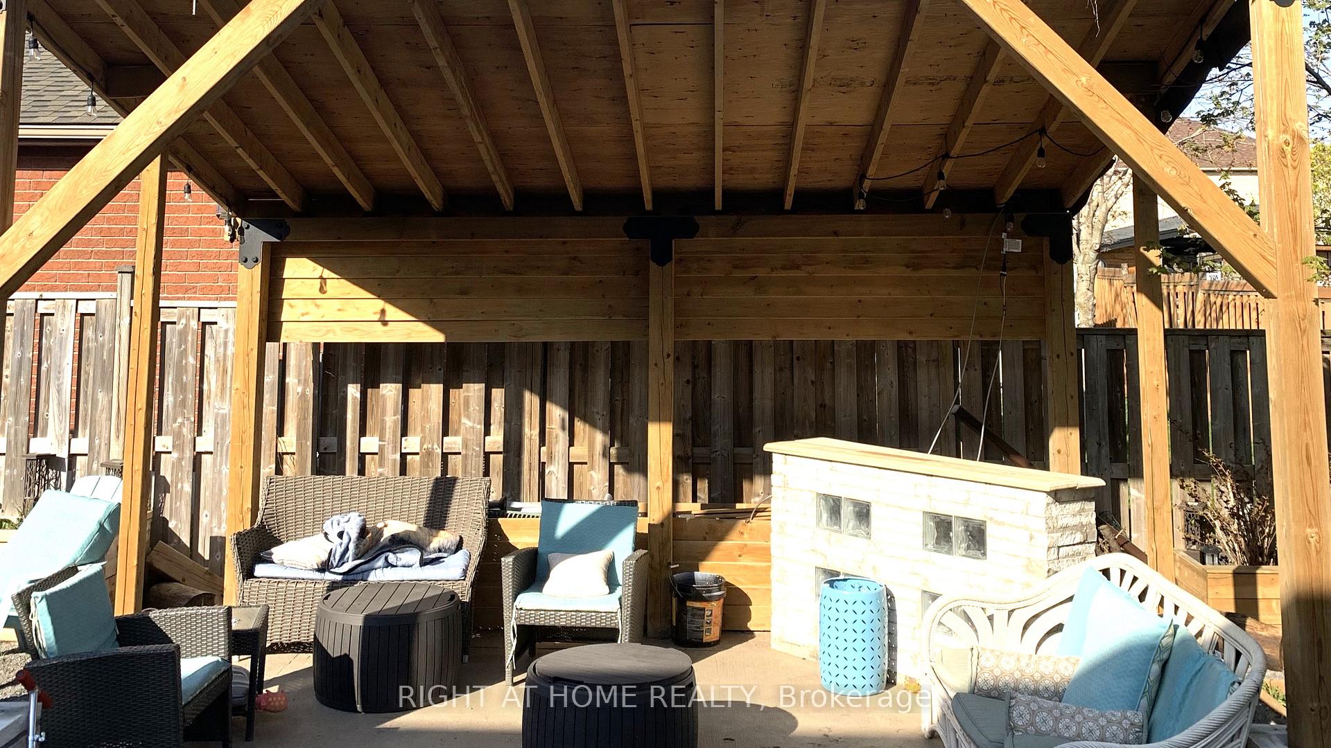 Photo 28 of 33 Knupp Road, Barrie, Edgehill Drive — HOMEH