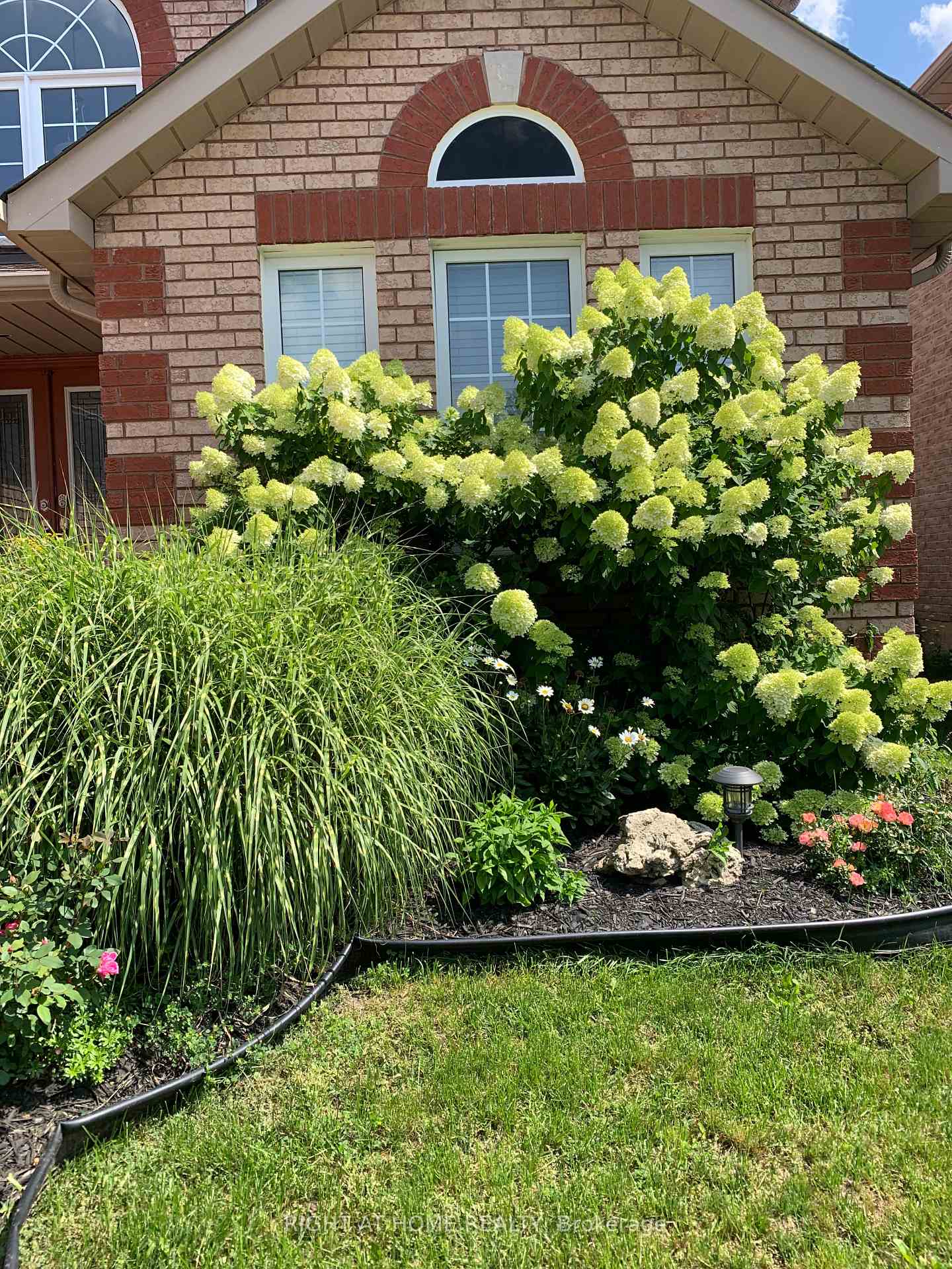 Photo 31 of 33 Knupp Road, Barrie, Edgehill Drive — HOMEH