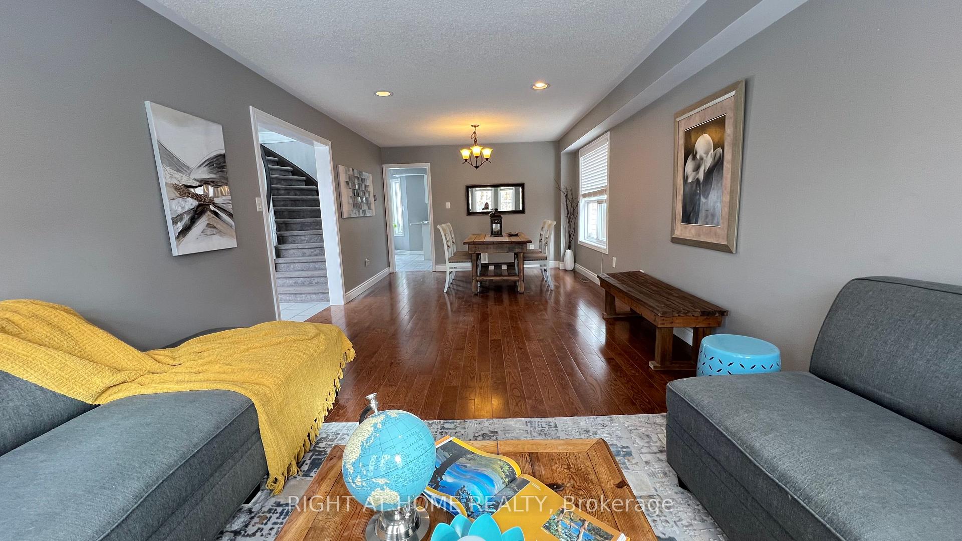 Photo 33 of 33 Knupp Road, Barrie, Edgehill Drive — HOMEH