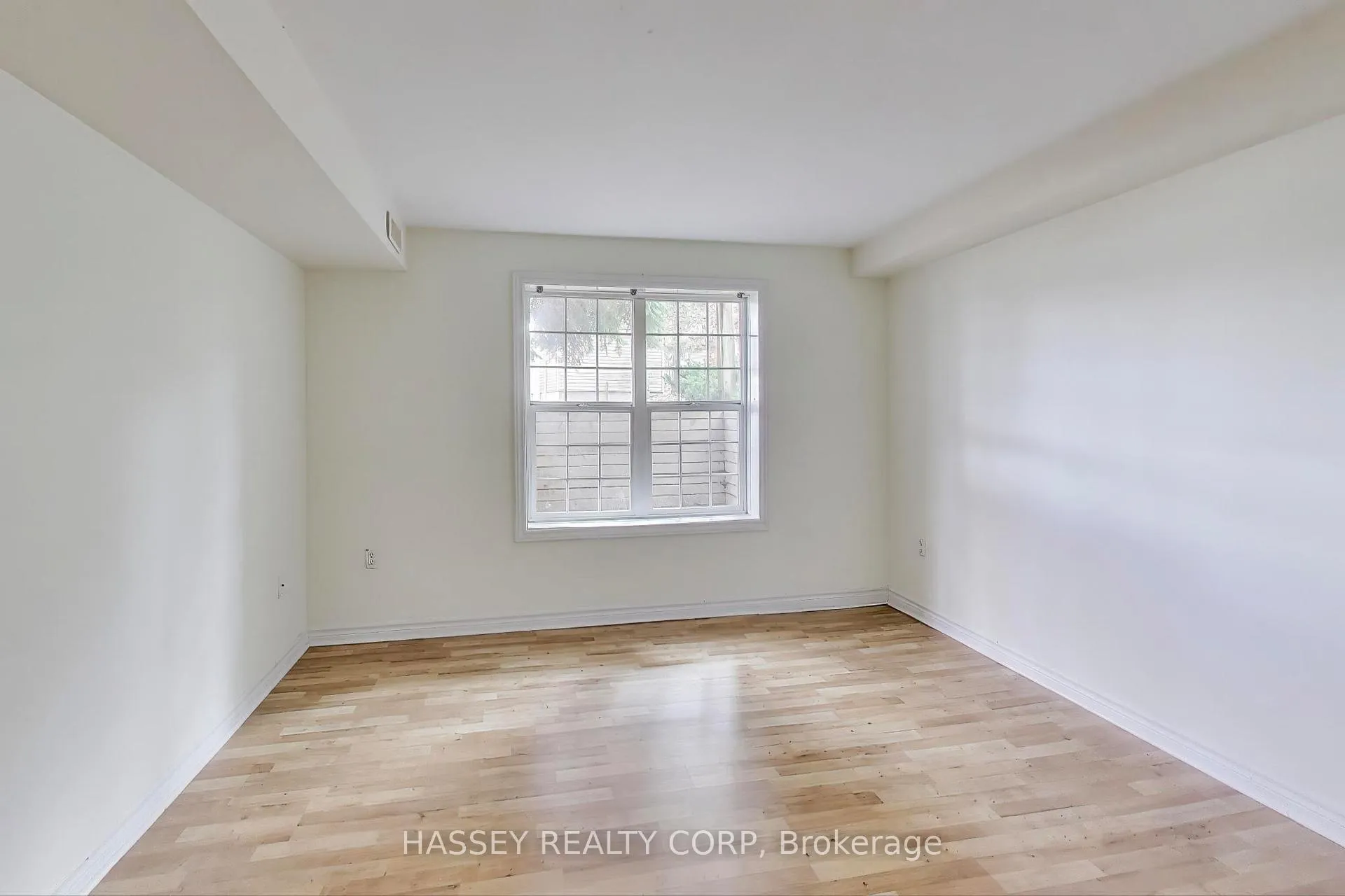 Photo 8 of Unit 37, 361 Essa Road, Barrie, Ardagh — HOMEH
