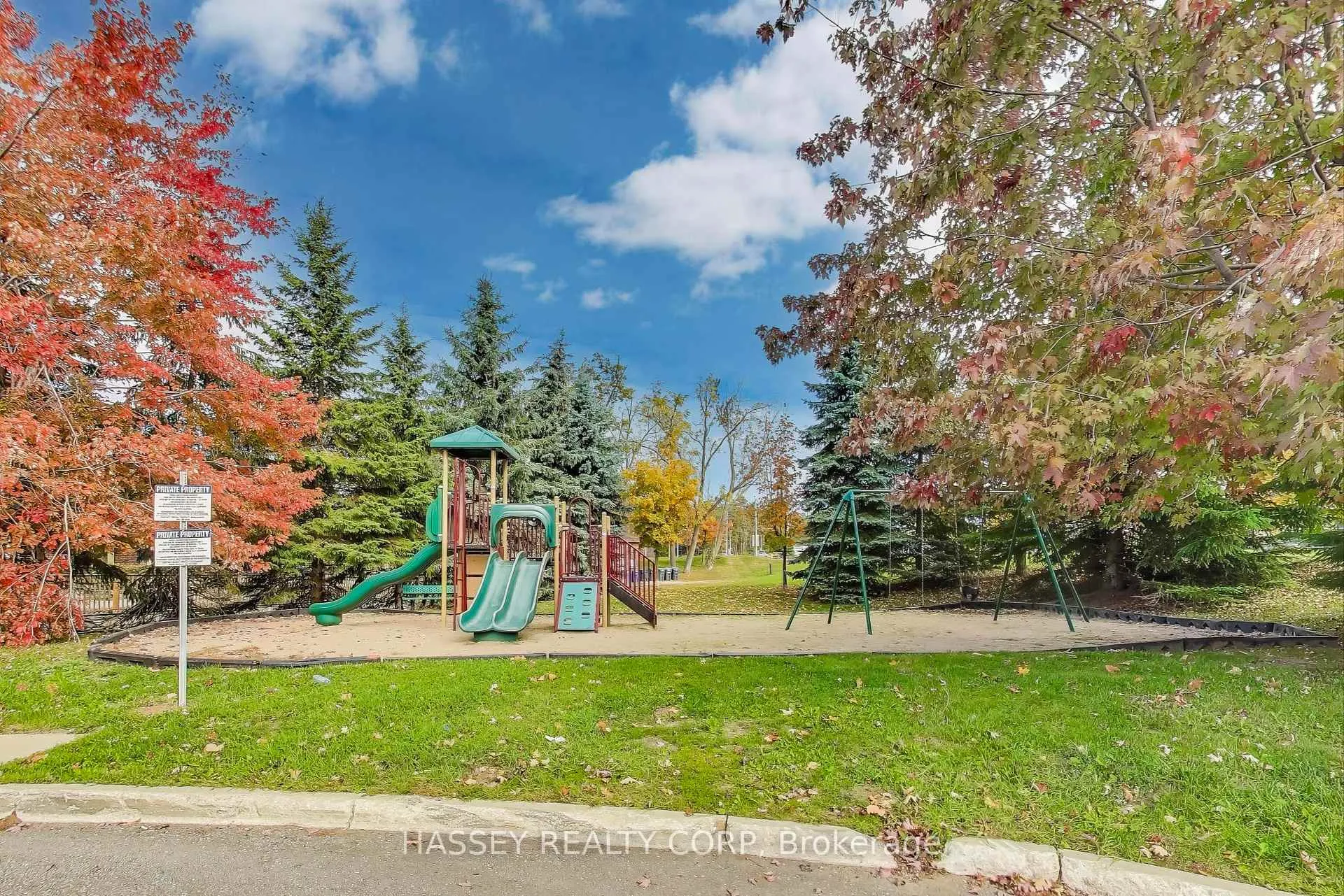 Photo 24 of Unit 37, 361 Essa Road, Barrie, Ardagh — HOMEH