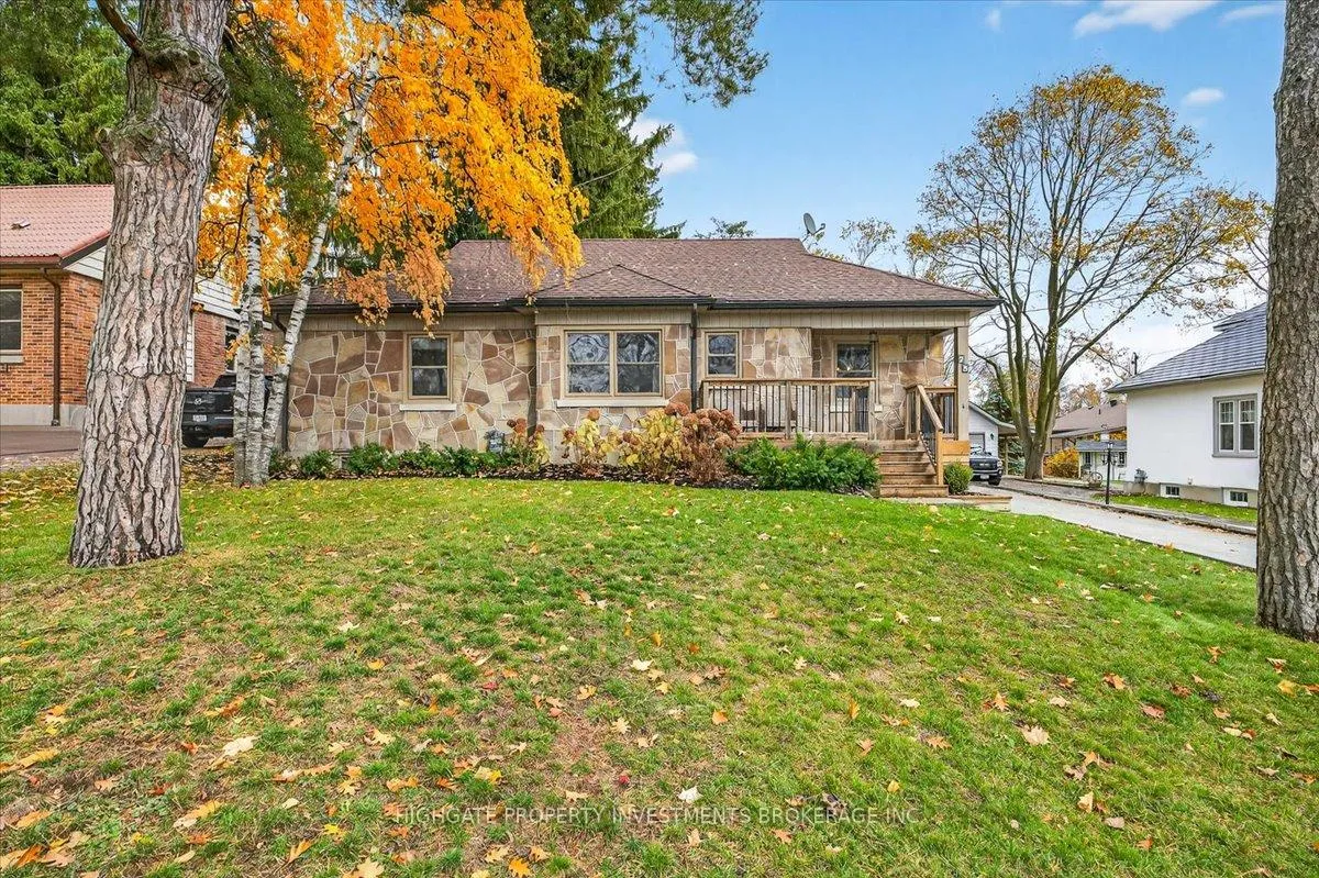 Photo 1 of 75 Dundonald Street N, Barrie, Codrington — HOMEH