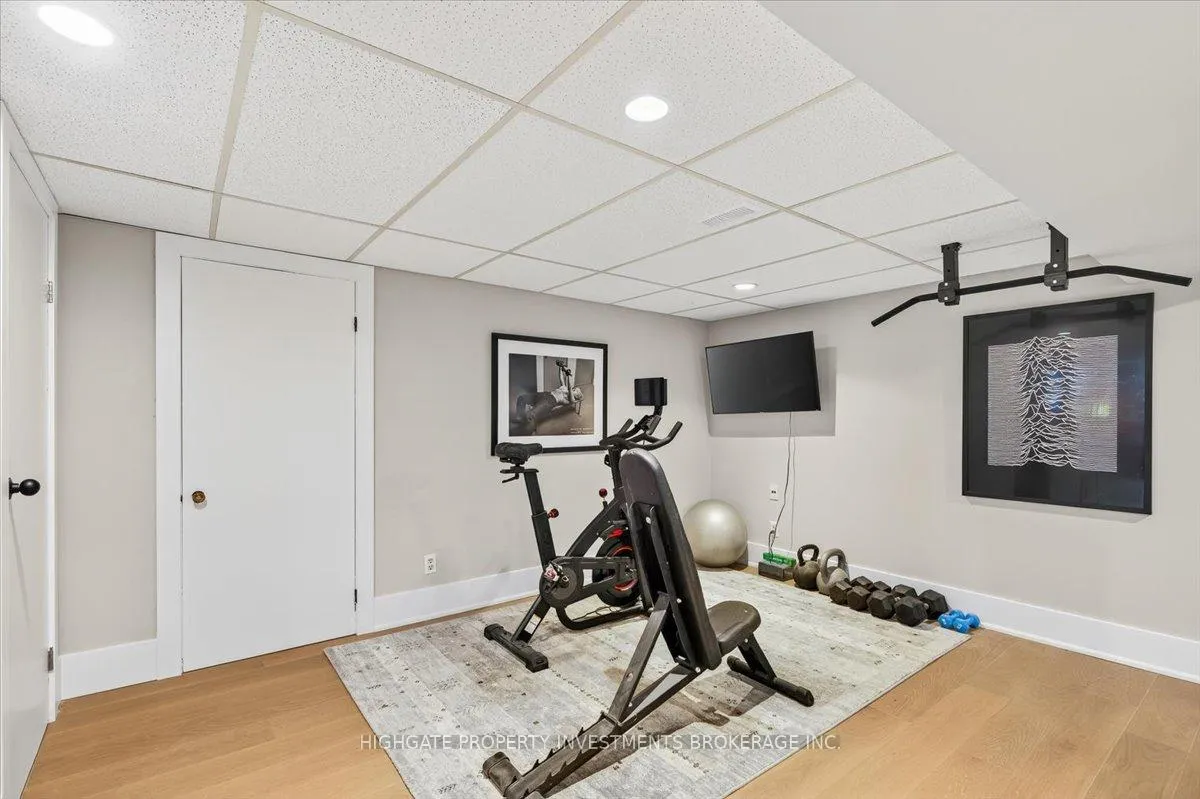 Photo 33 of 75 Dundonald Street N, Barrie, Codrington — HOMEH