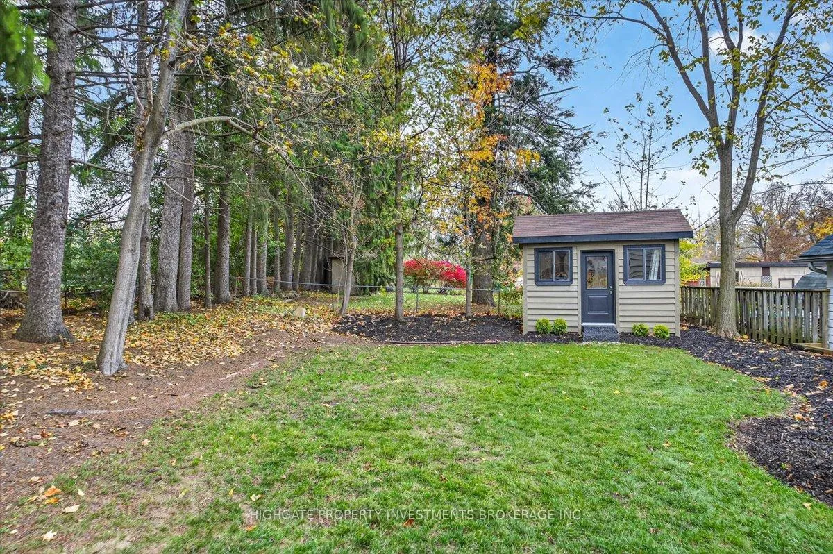 Photo 41 of 75 Dundonald Street N, Barrie, Codrington — HOMEH