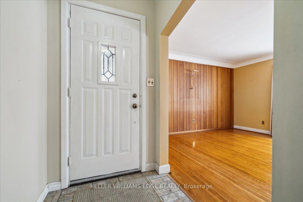 Photo 6 of 366 Pepper Drive, Burlington, Brant — HOMEH