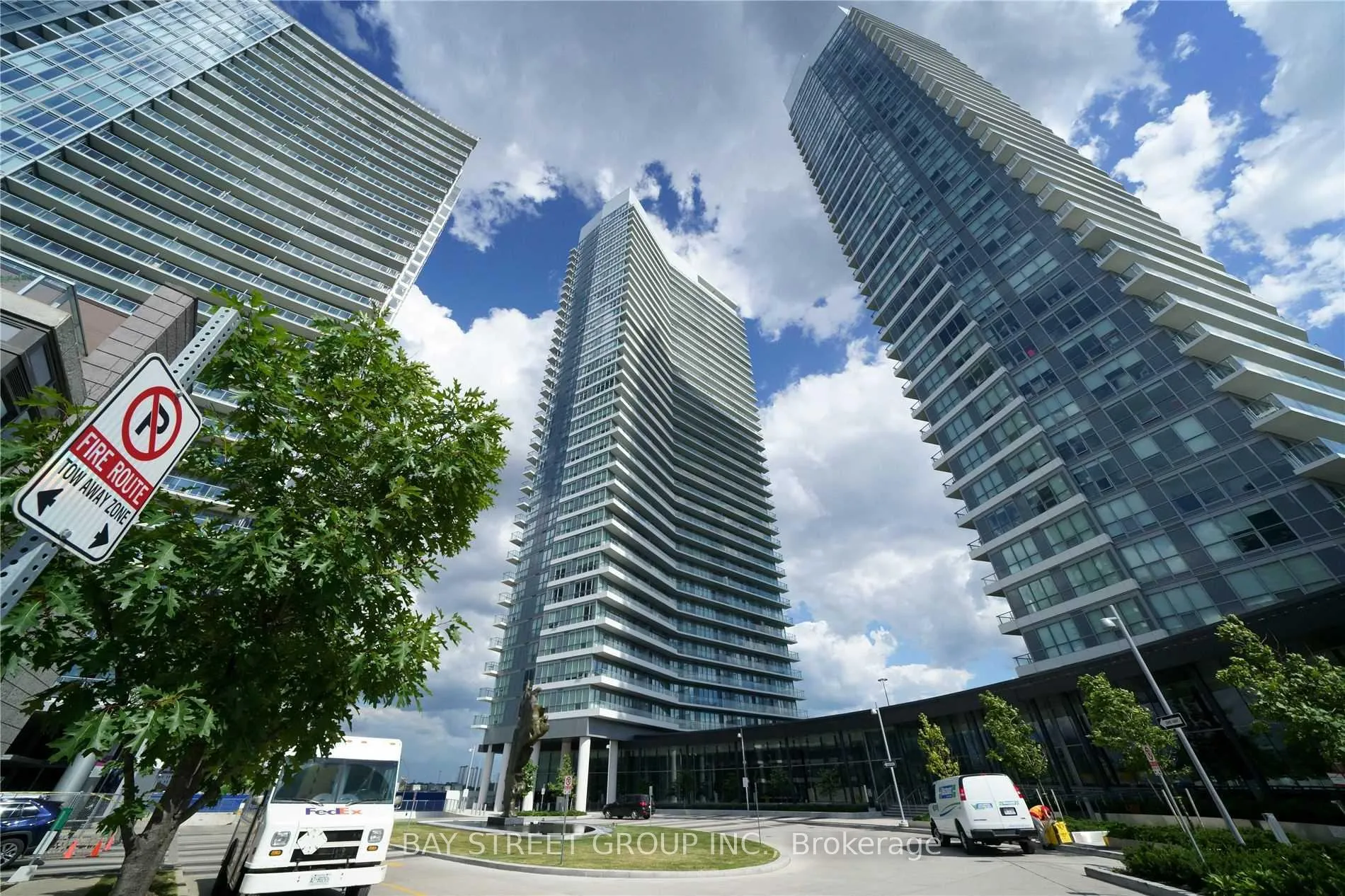 Front of Unit SPH 10, 117 McMahon Drive