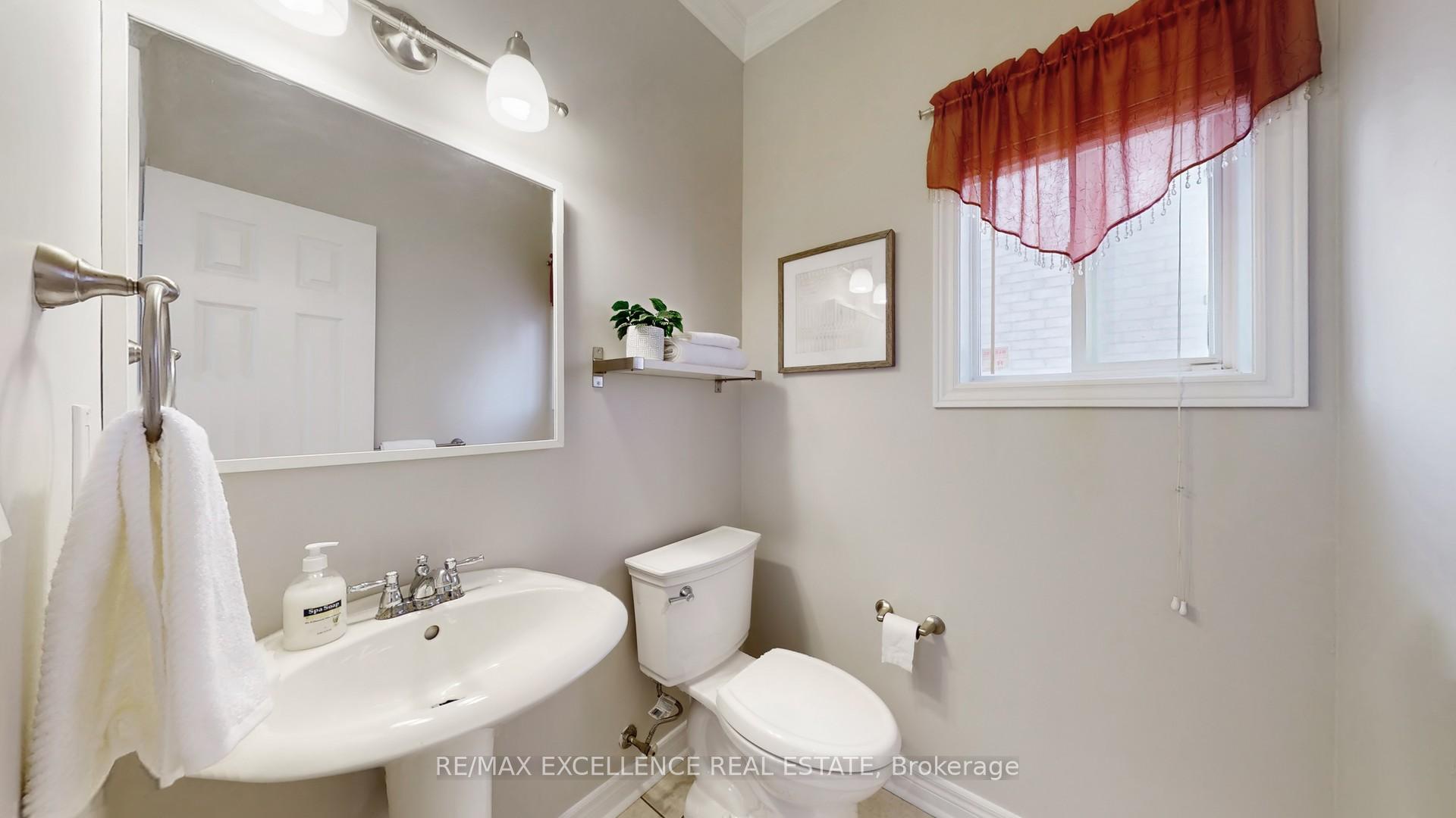 Photo 18 of 21 Overture Lane, Brampton, Bramalea North Industrial — HOMEH