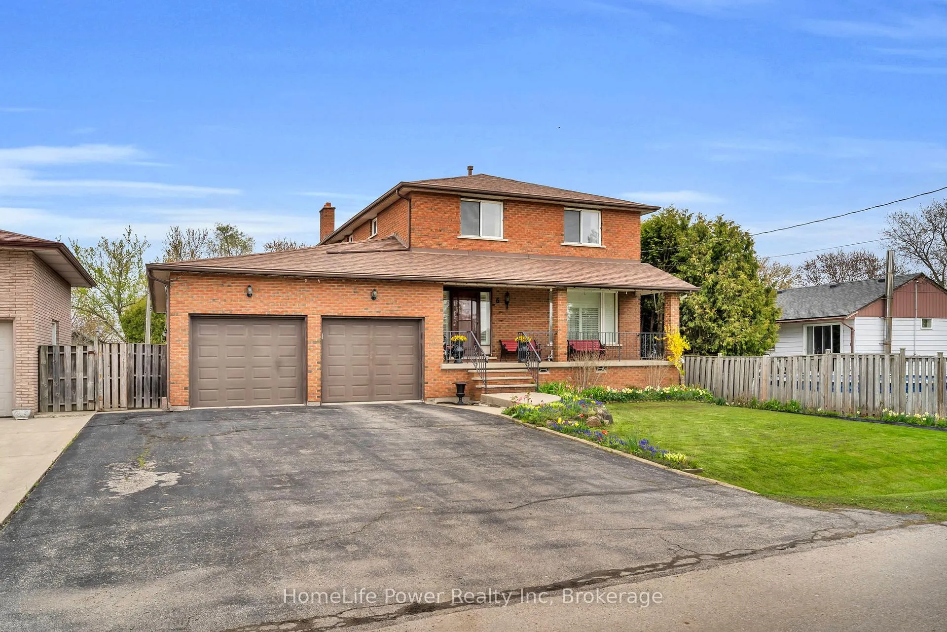Photo 1 of 6 Leckie Avenue, Hamilton, Stoney Creek Mountain — HOMEH