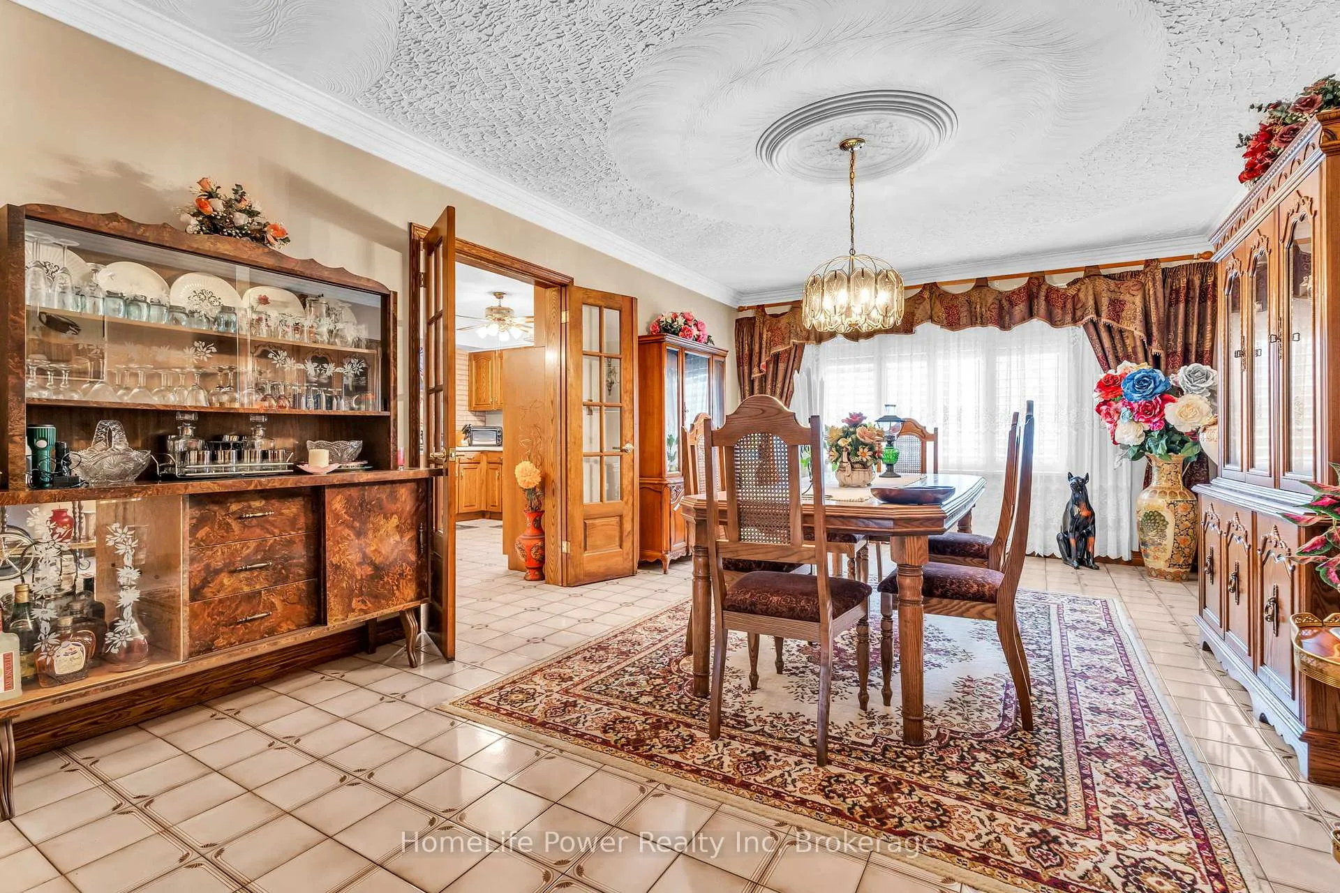 Photo 11 of 6 Leckie Avenue, Hamilton, Stoney Creek Mountain — HOMEH