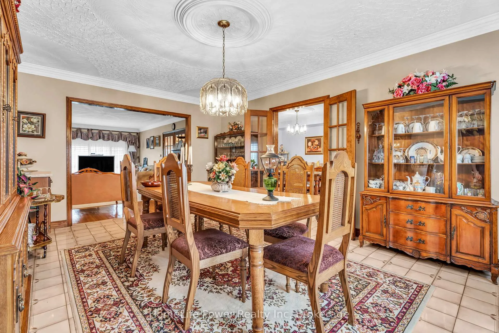 Photo 12 of 6 Leckie Avenue, Hamilton, Stoney Creek Mountain — HOMEH