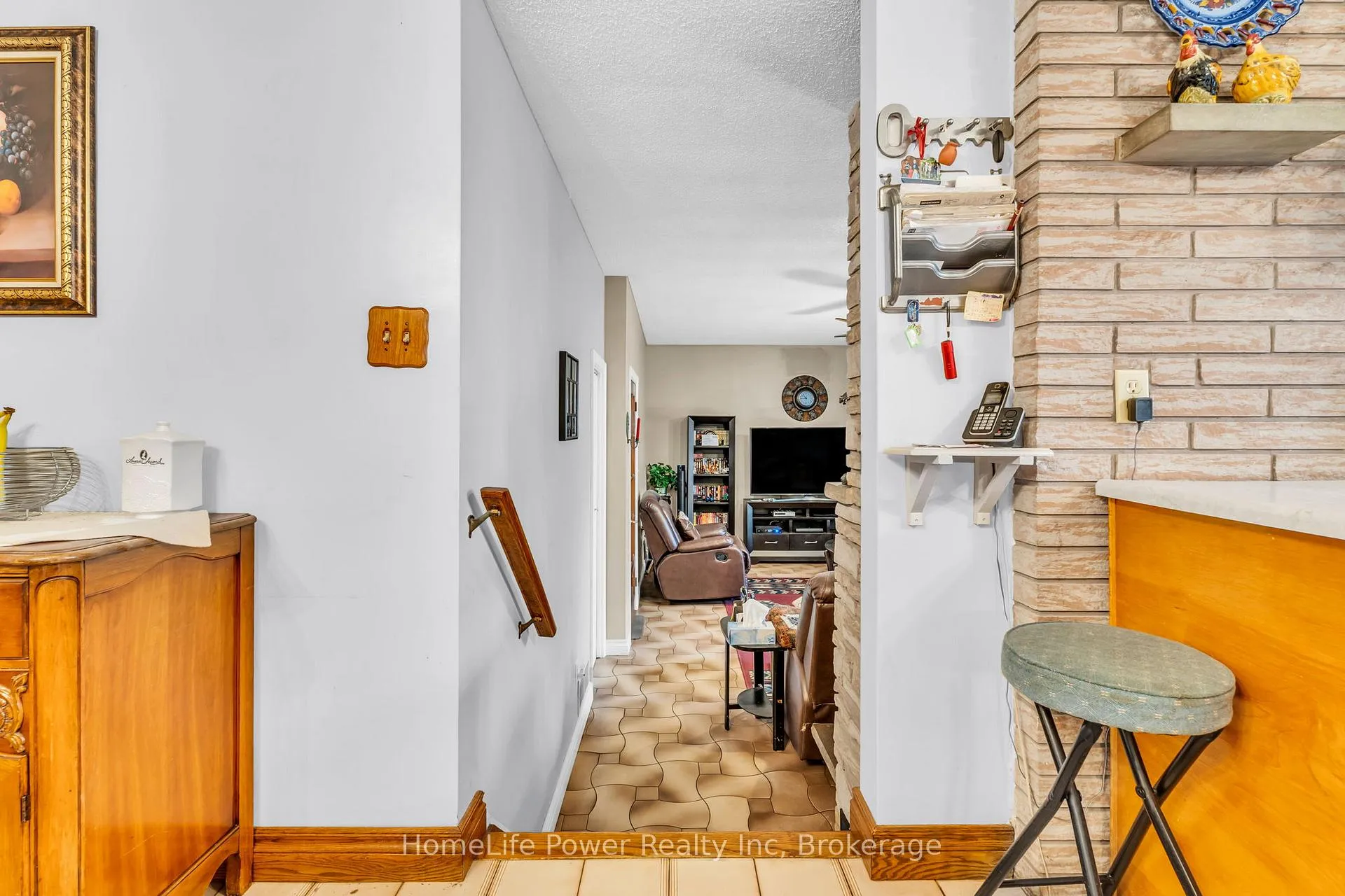 Photo 20 of 6 Leckie Avenue, Hamilton, Stoney Creek Mountain — HOMEH