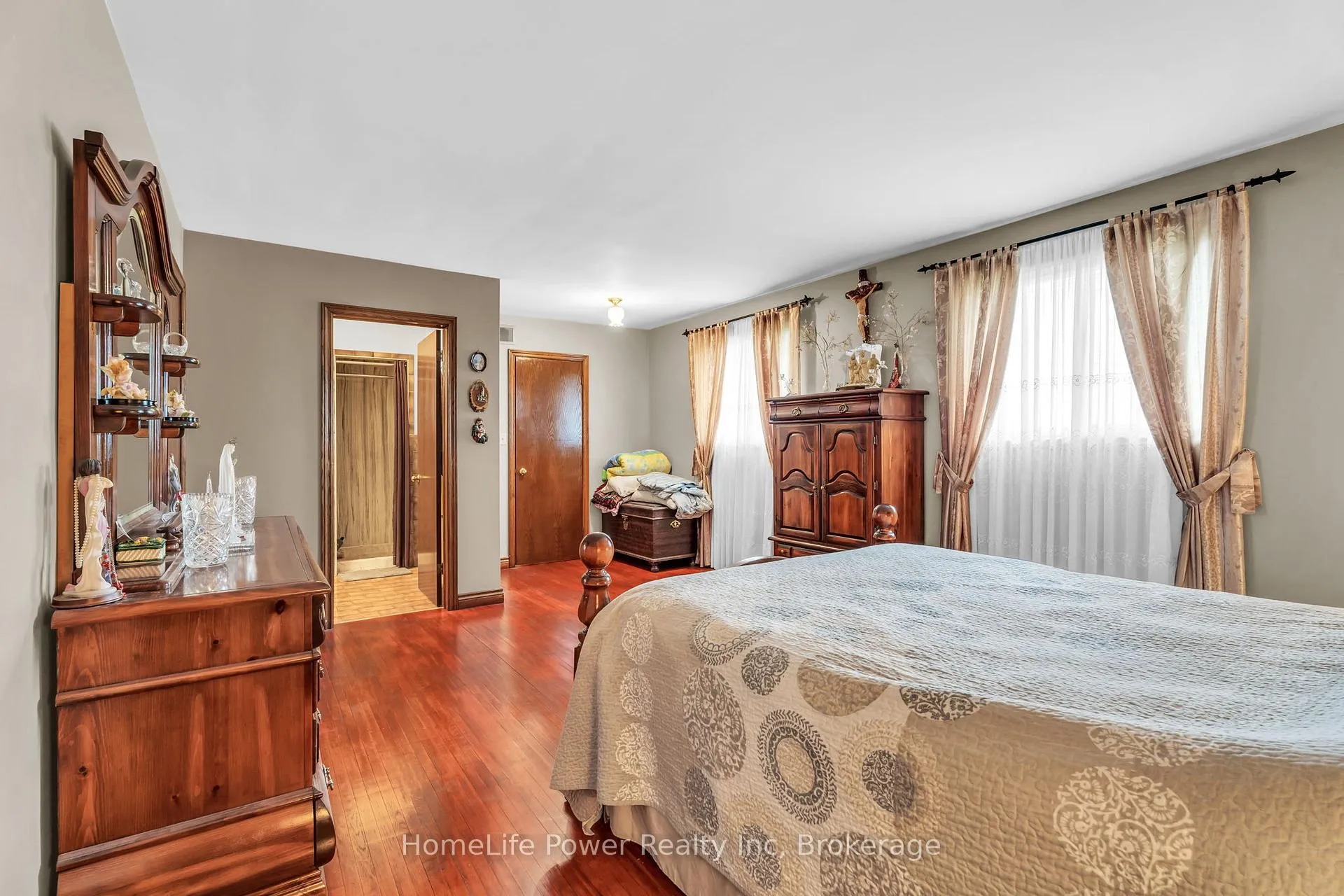 Photo 30 of 6 Leckie Avenue, Hamilton, Stoney Creek Mountain — HOMEH