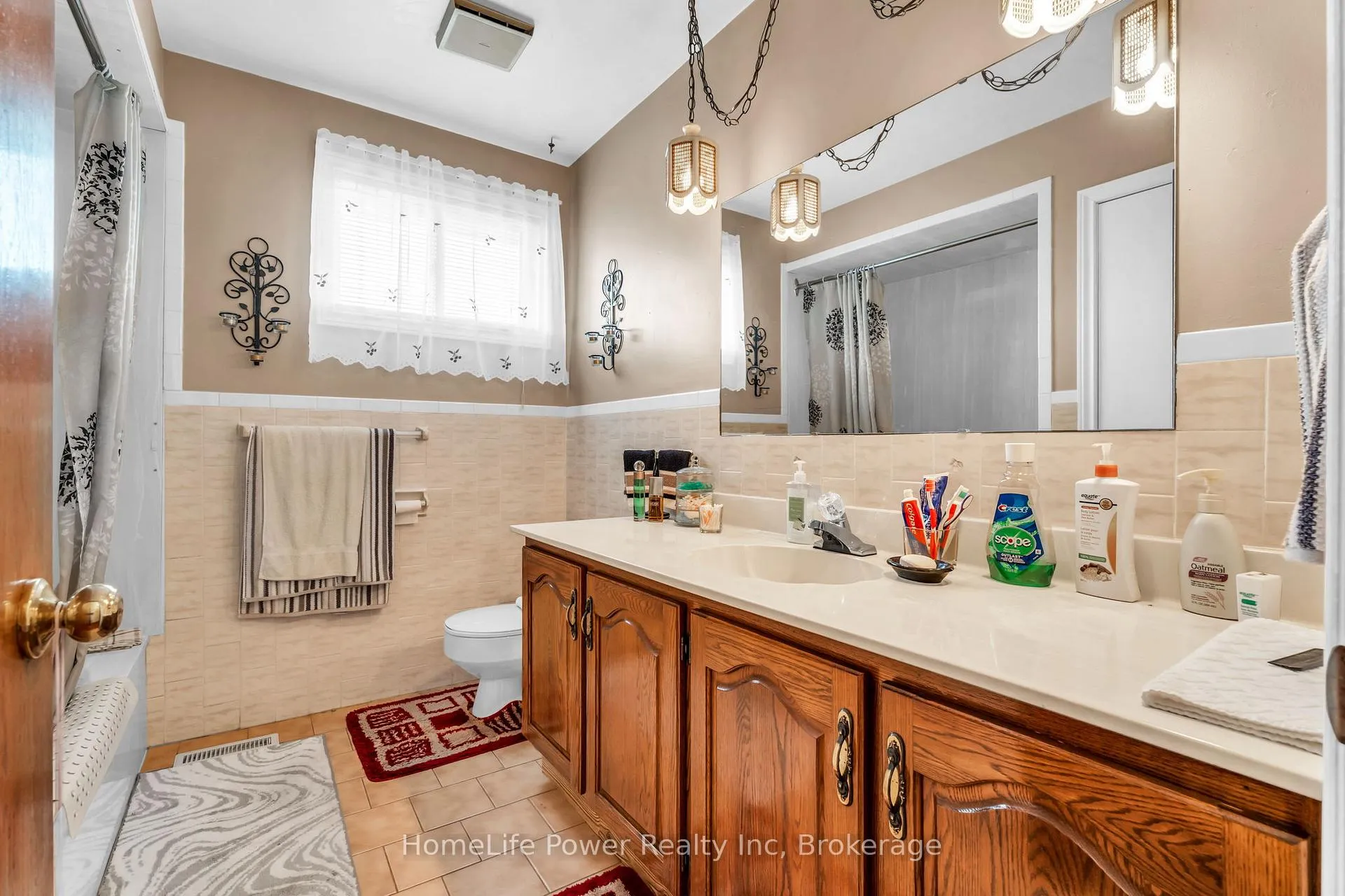 Photo 36 of 6 Leckie Avenue, Hamilton, Stoney Creek Mountain — HOMEH