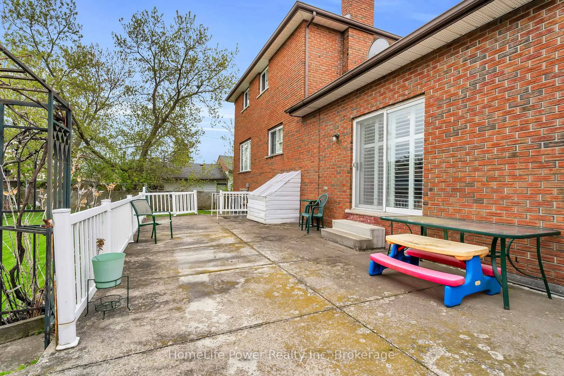 Photo 38 of 6 Leckie Avenue, Hamilton, Stoney Creek Mountain — HOMEH