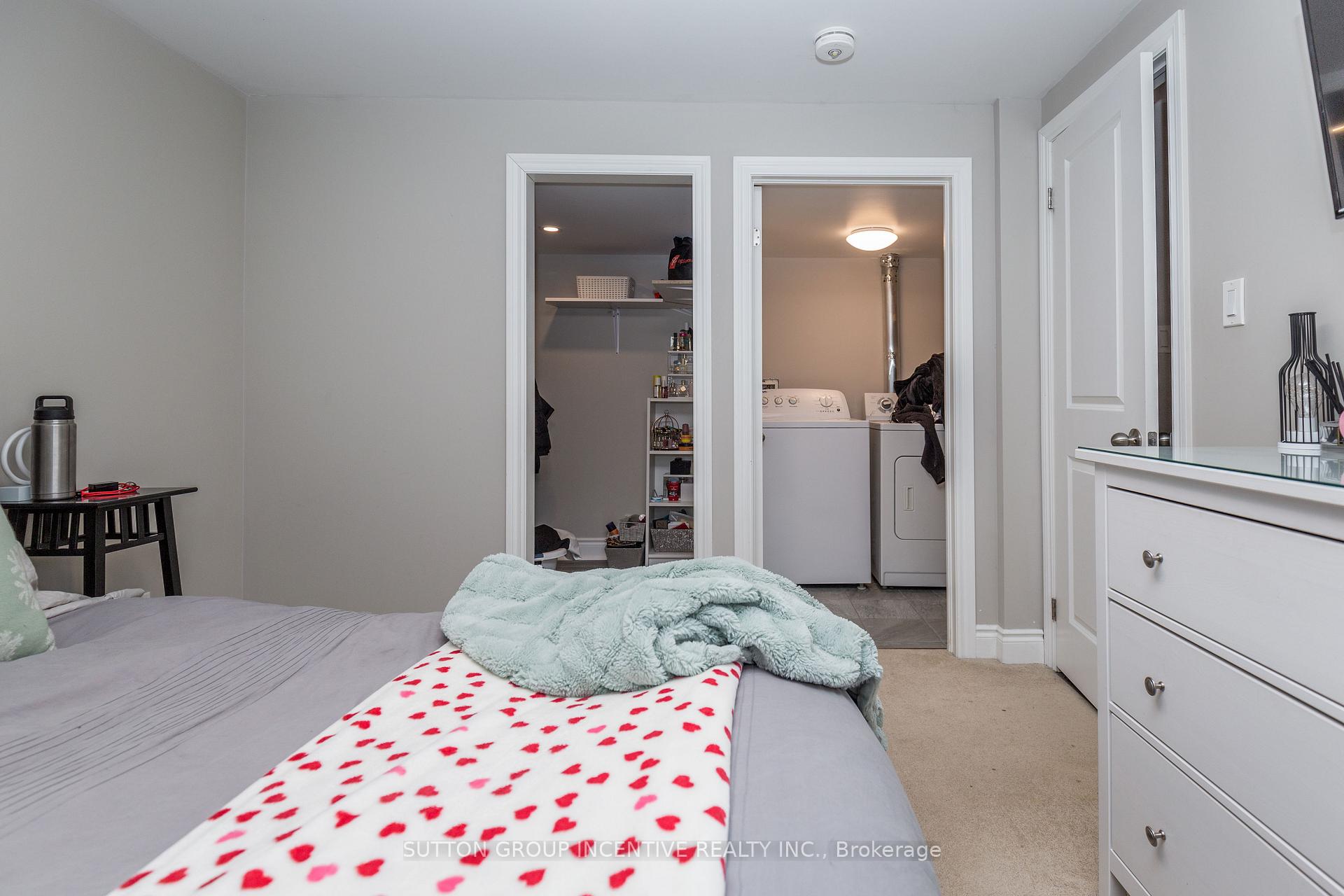 Photo 26 of 75 Queen Street, Barrie, Codrington — HOMEH