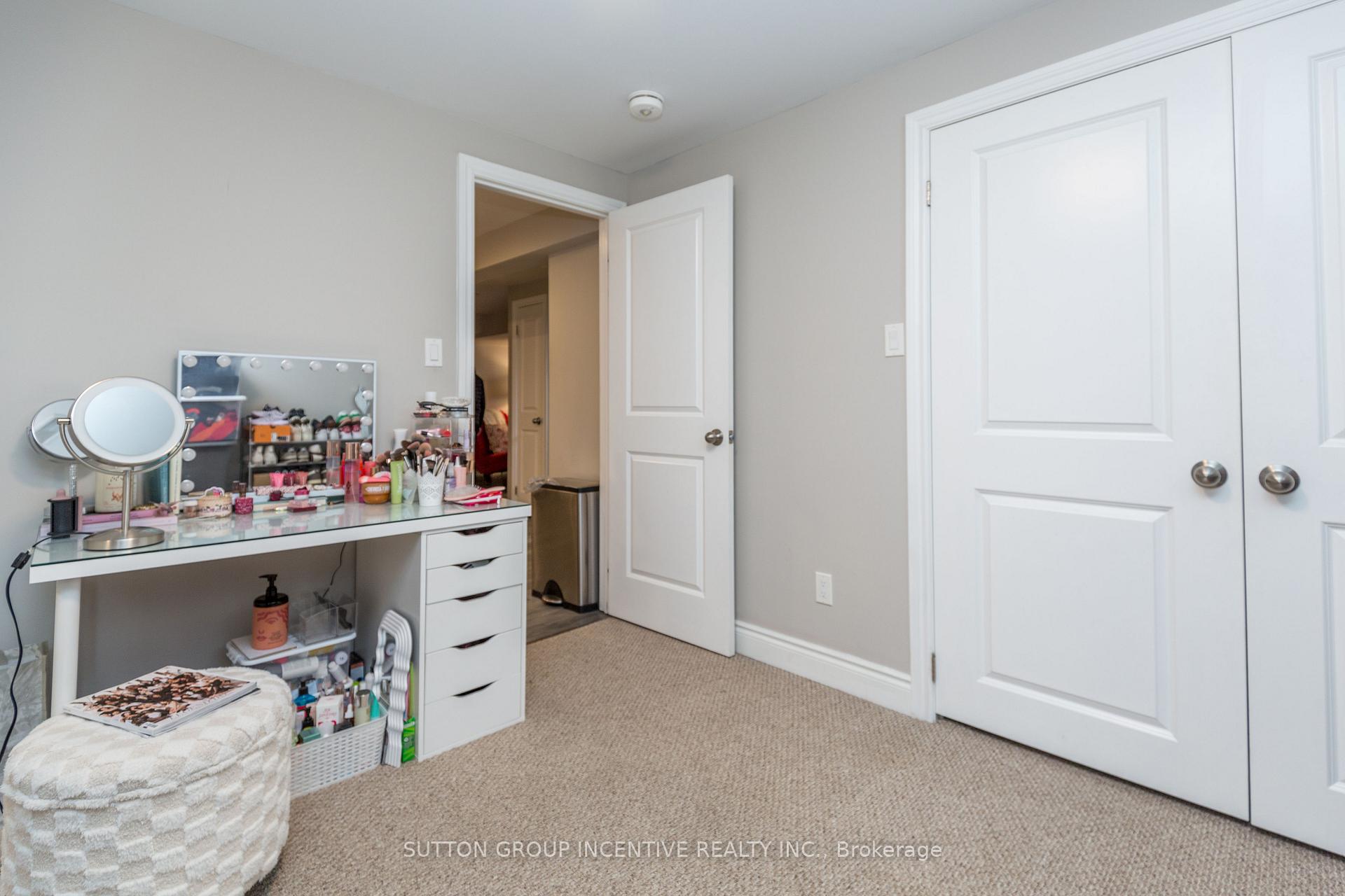 Photo 28 of 75 Queen Street, Barrie, Codrington — HOMEH