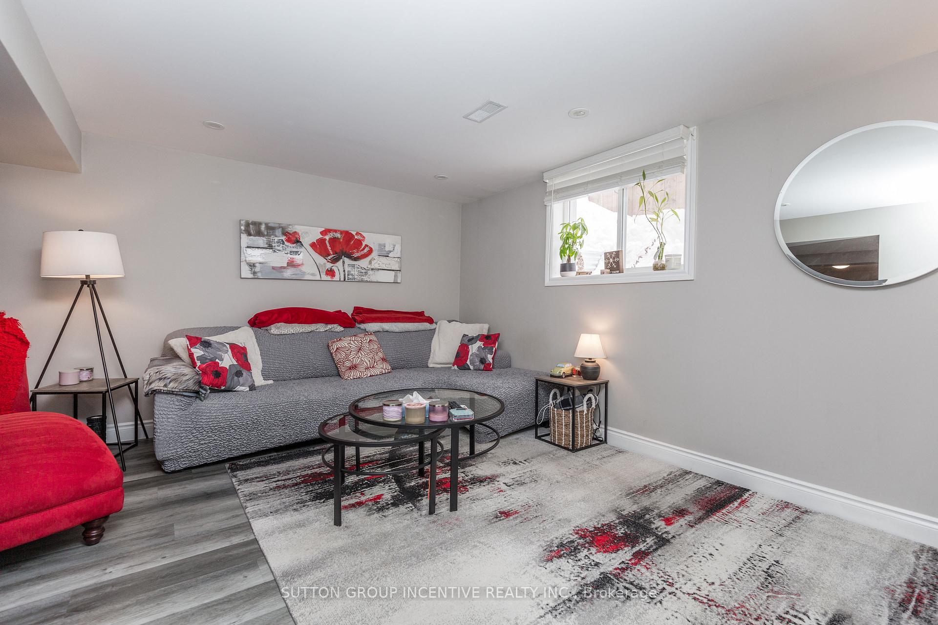 Photo 35 of 75 Queen Street, Barrie, Codrington — HOMEH