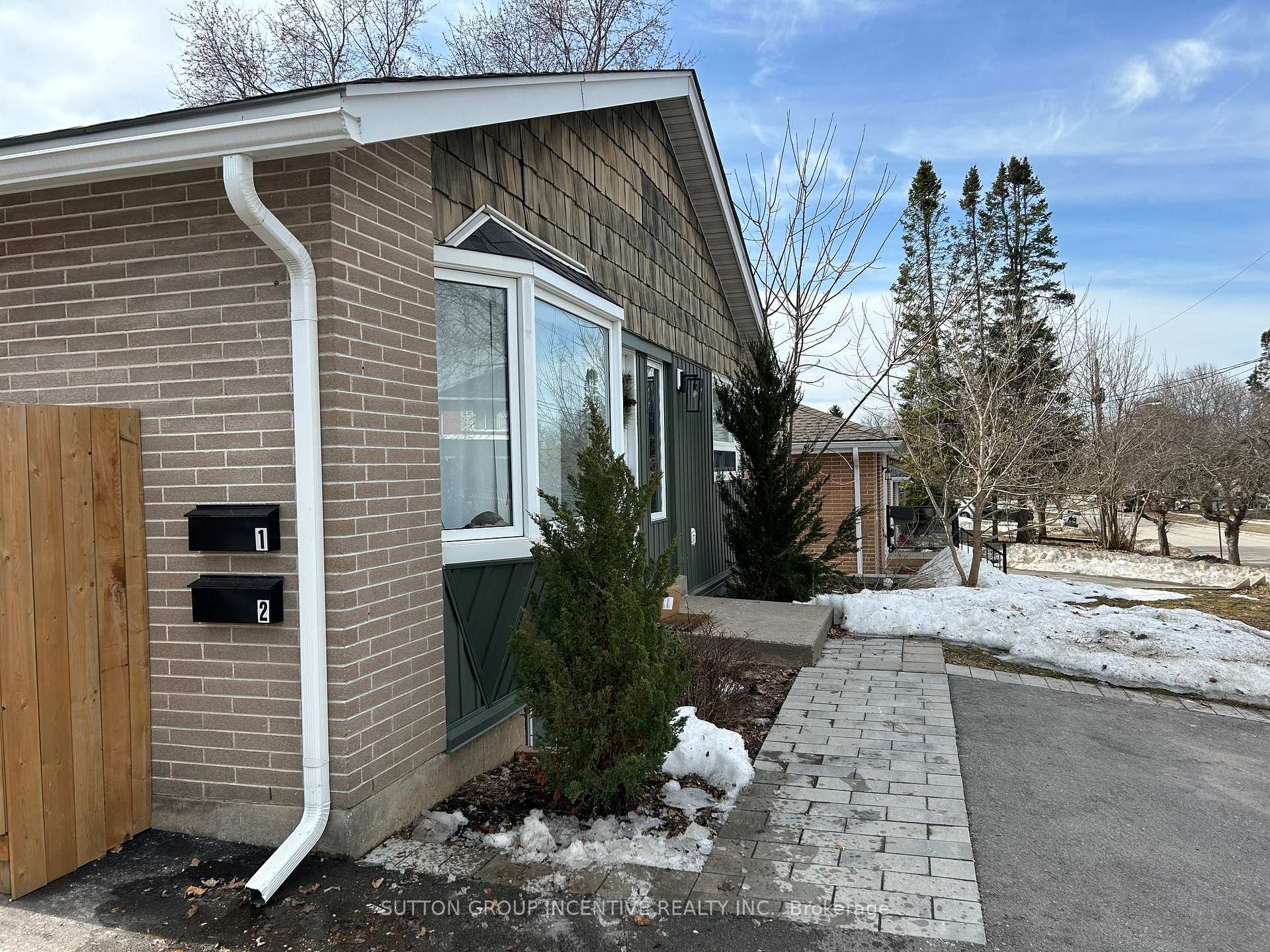Photo 47 of 75 Queen Street, Barrie, Codrington — HOMEH