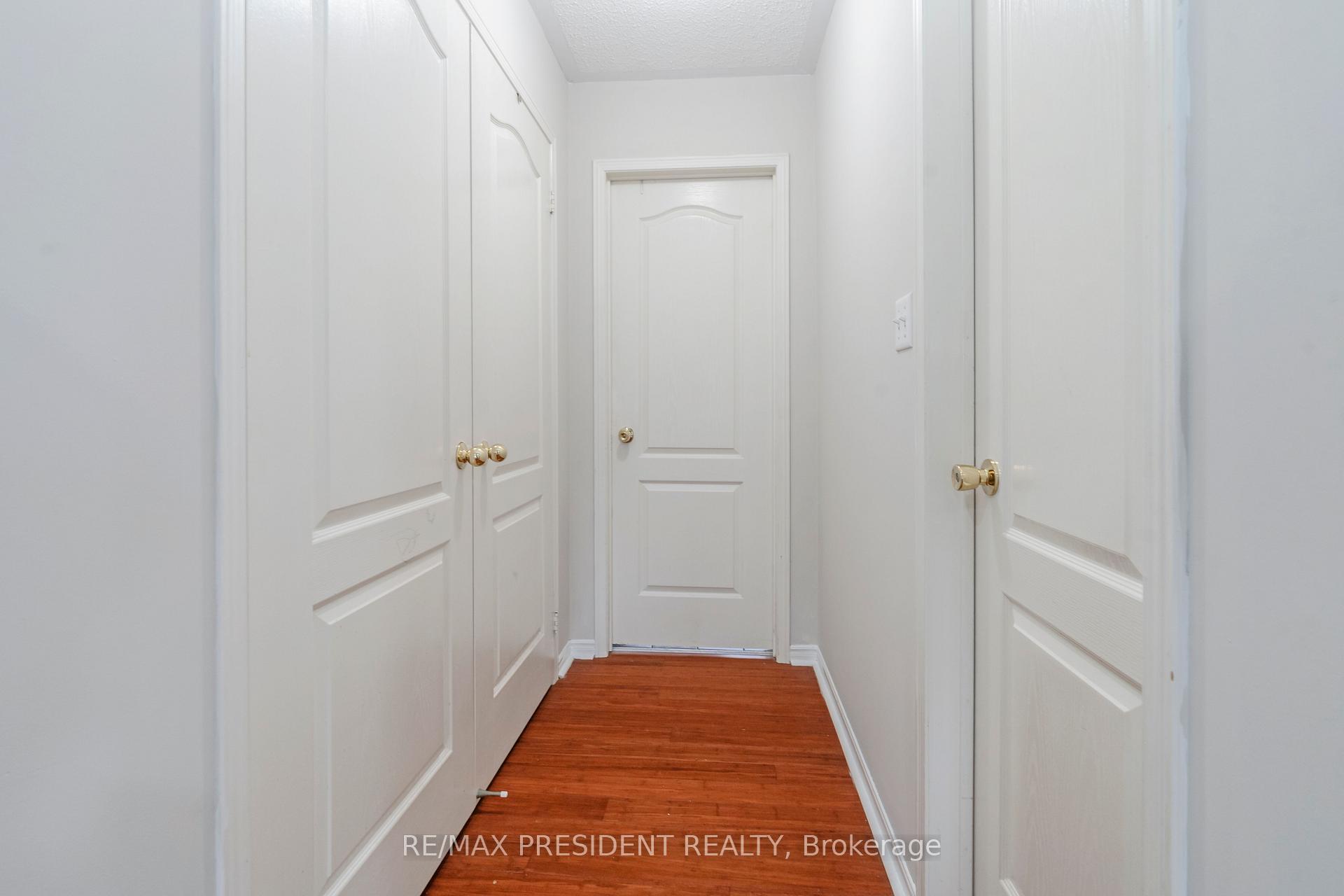 Photo 8 of 41 Rangeland Road, Brampton, Sandringham-Wellington — HOMEH