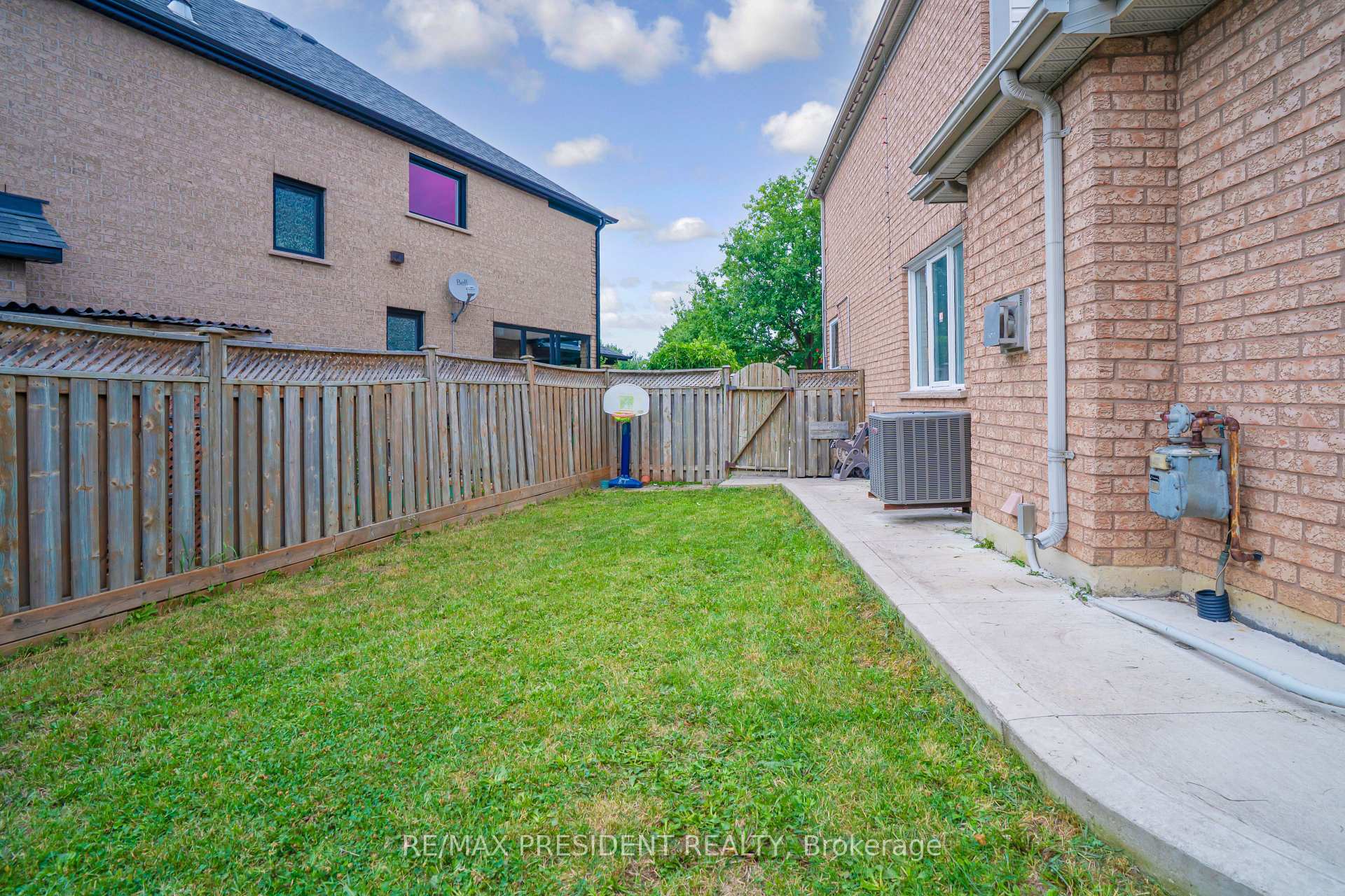 Photo 10 of 41 Rangeland Road, Brampton, Sandringham-Wellington — HOMEH
