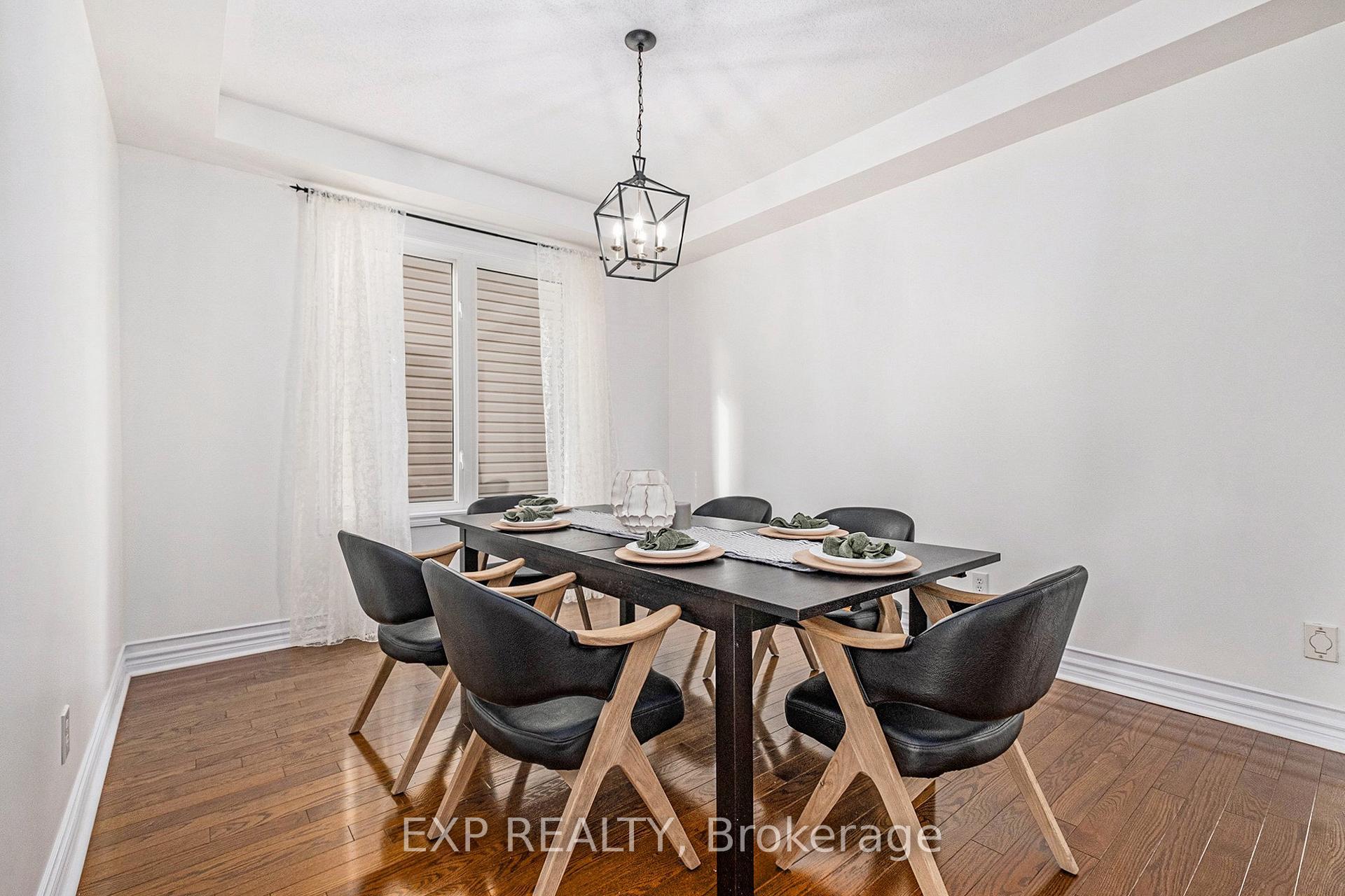 Photo 6 of 2174 Sunset Cove Circle, Ottawa, Barrhaven - Half Moon Bay — HOMEH