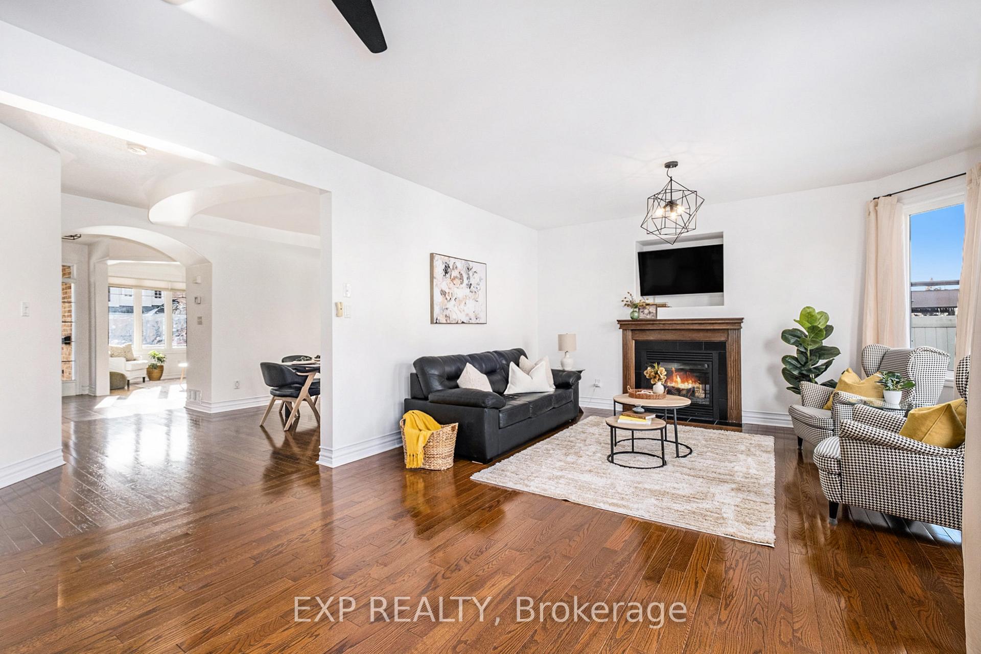 Photo 9 of 2174 Sunset Cove Circle, Ottawa, Barrhaven - Half Moon Bay — HOMEH