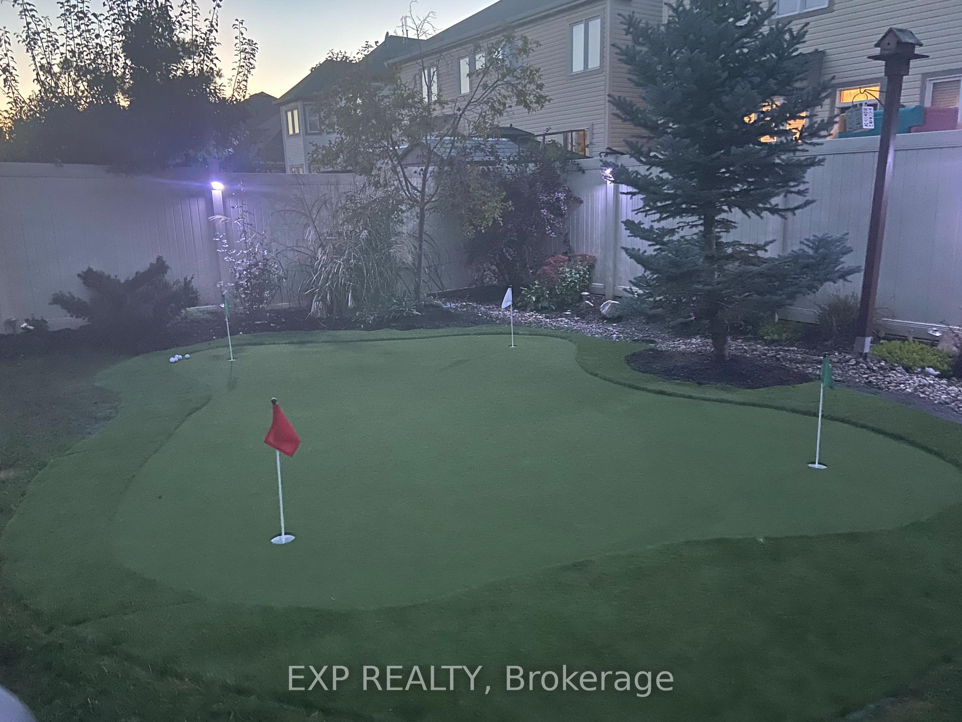 Photo 36 of 2174 Sunset Cove Circle, Ottawa, Barrhaven - Half Moon Bay — HOMEH