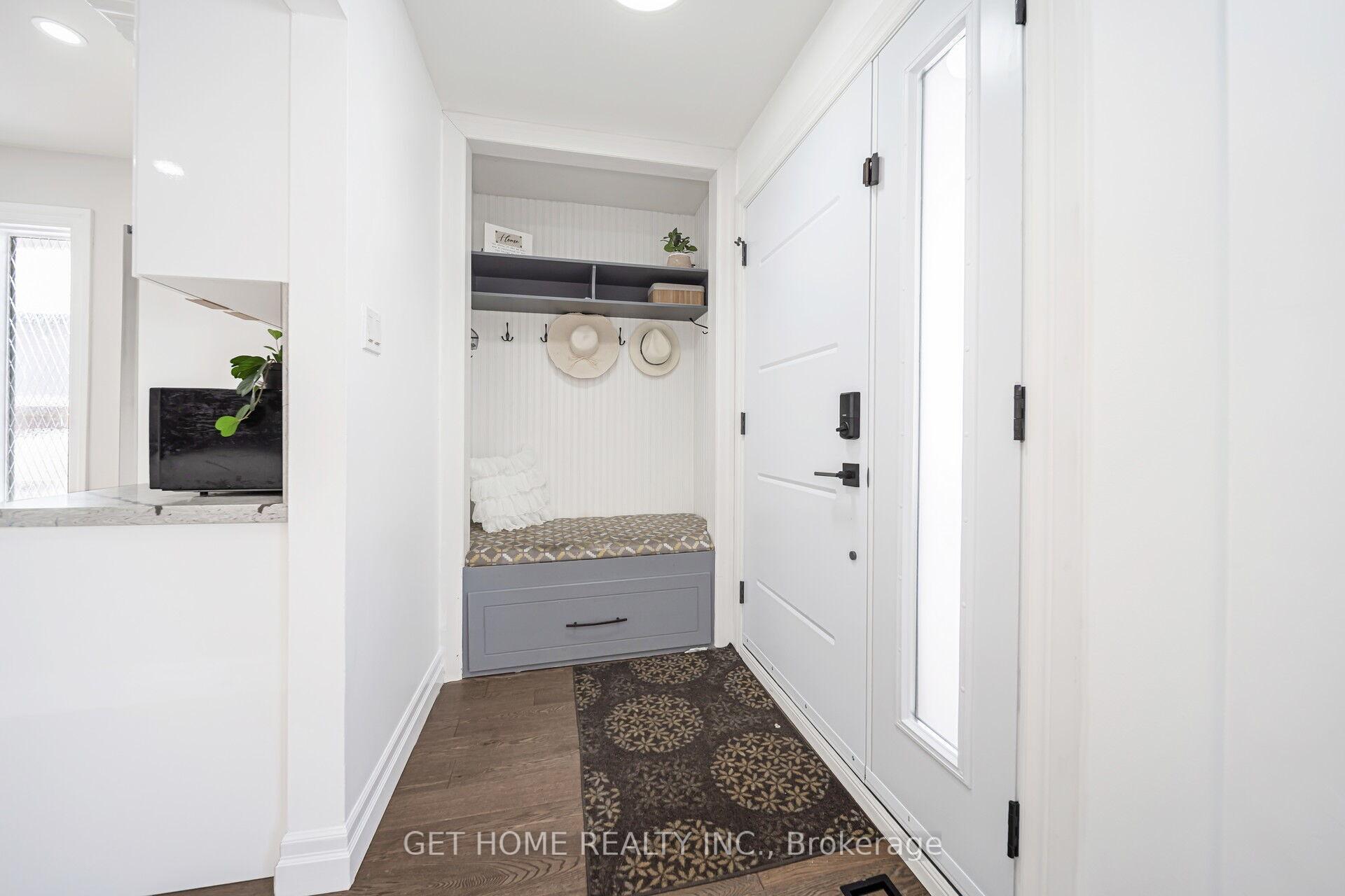 Photo 3 of 2446 Martin Court, Burlington, Mountainside — HOMEH