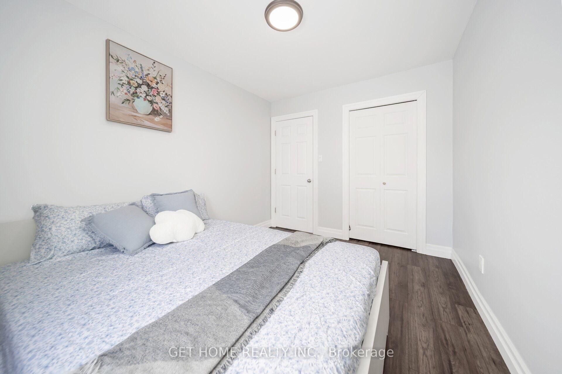 Photo 26 of 2446 Martin Court, Burlington, Mountainside — HOMEH