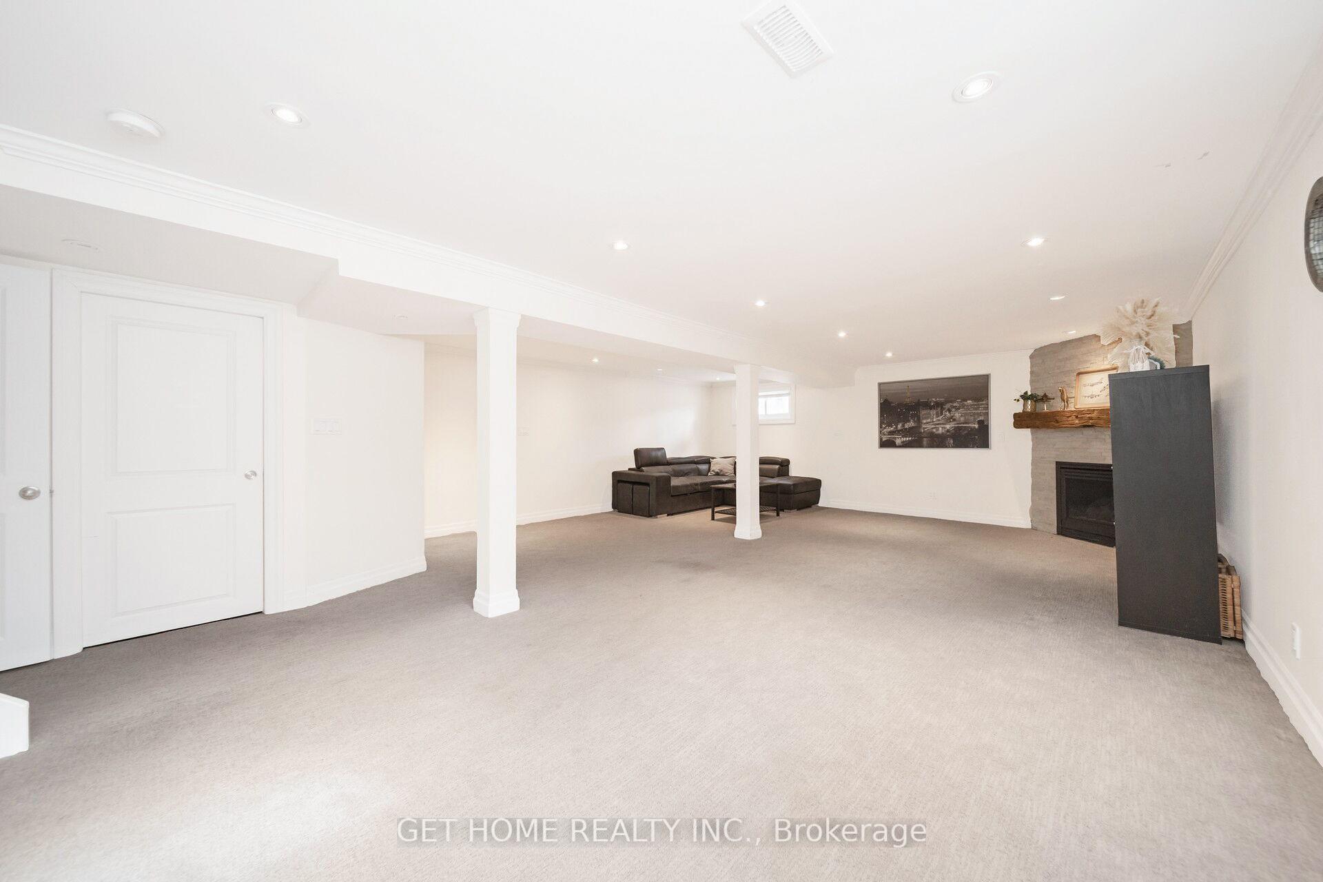 Photo 31 of 2446 Martin Court, Burlington, Mountainside — HOMEH
