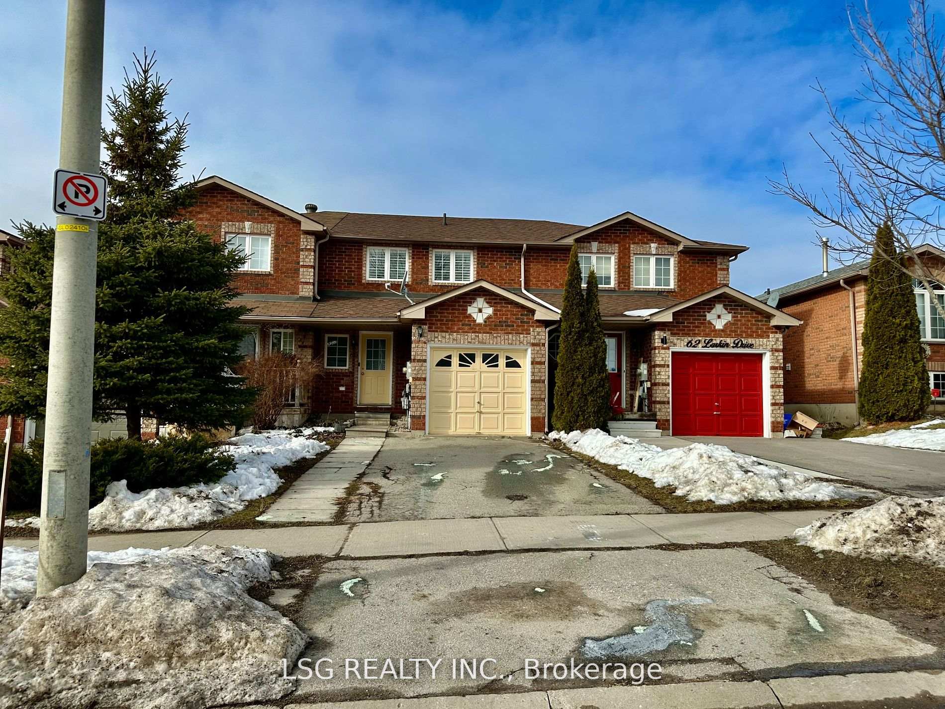 Photo 1 of 60 Larkin Drive, Barrie, Georgian Drive — HOMEH