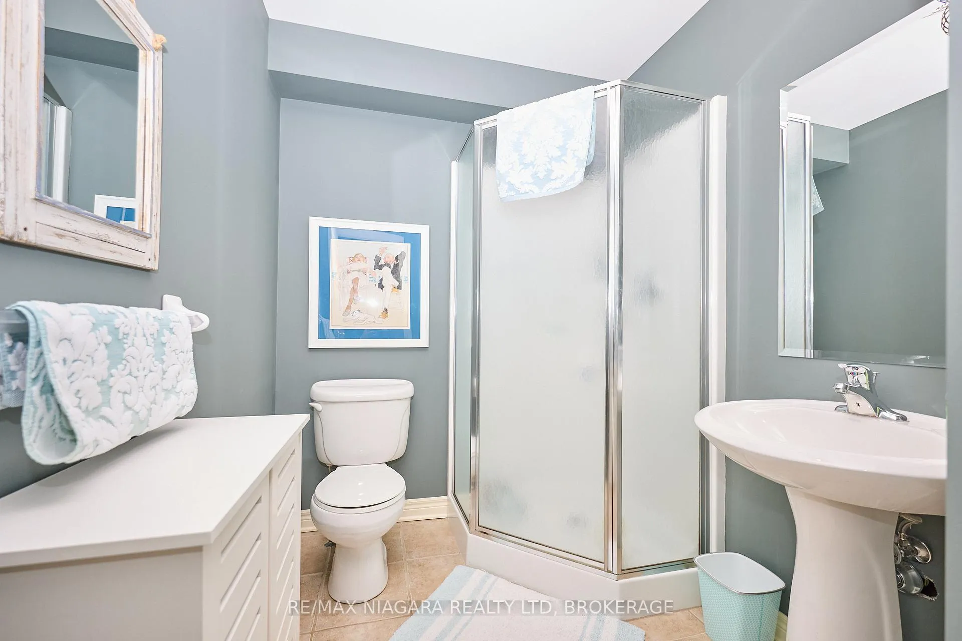 Photo 11 of Unit 10, 4300 Kalar Road, Niagara Falls, Ascot — HOMEH