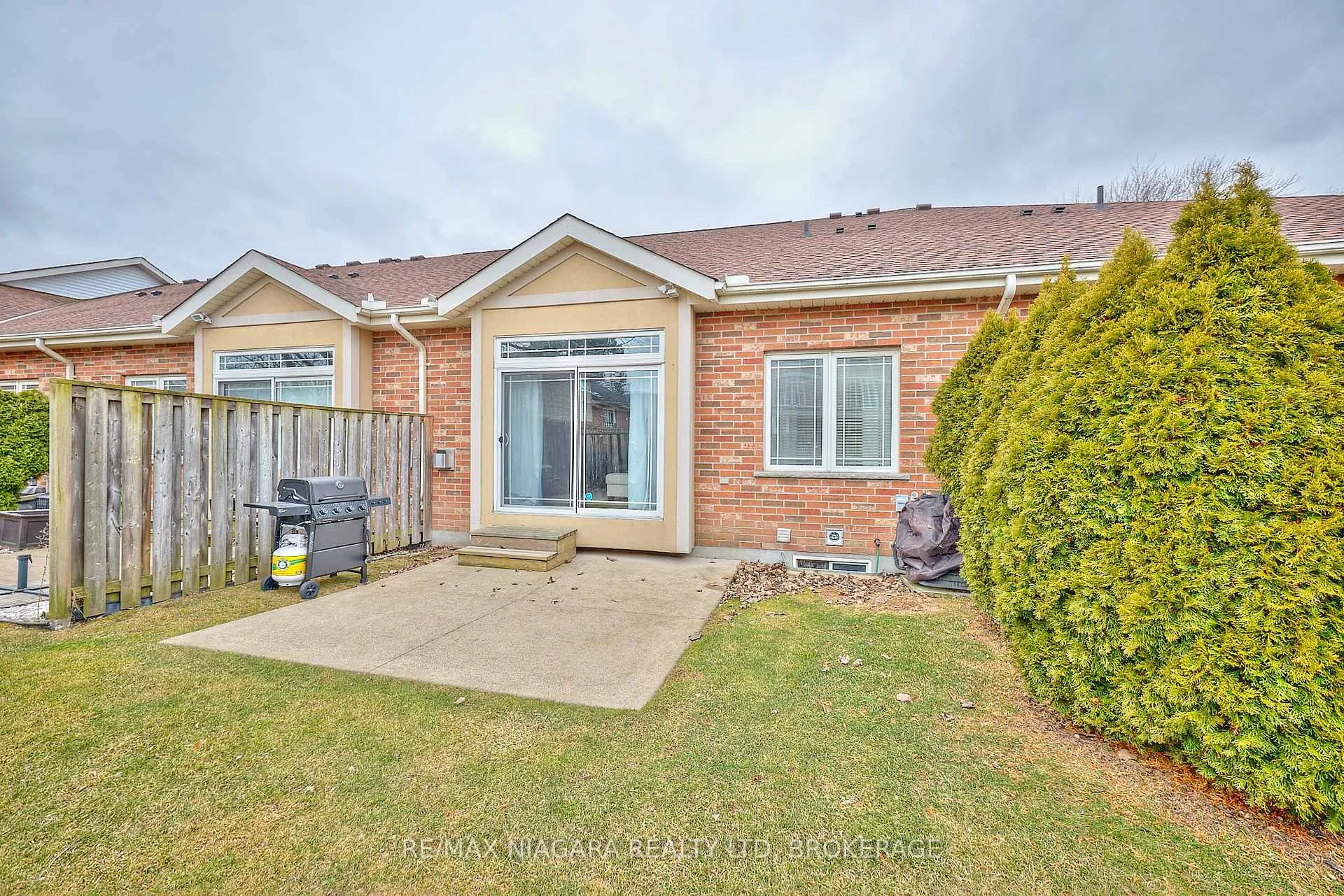 Photo 34 of Unit 10, 4300 Kalar Road, Niagara Falls, Ascot — HOMEH