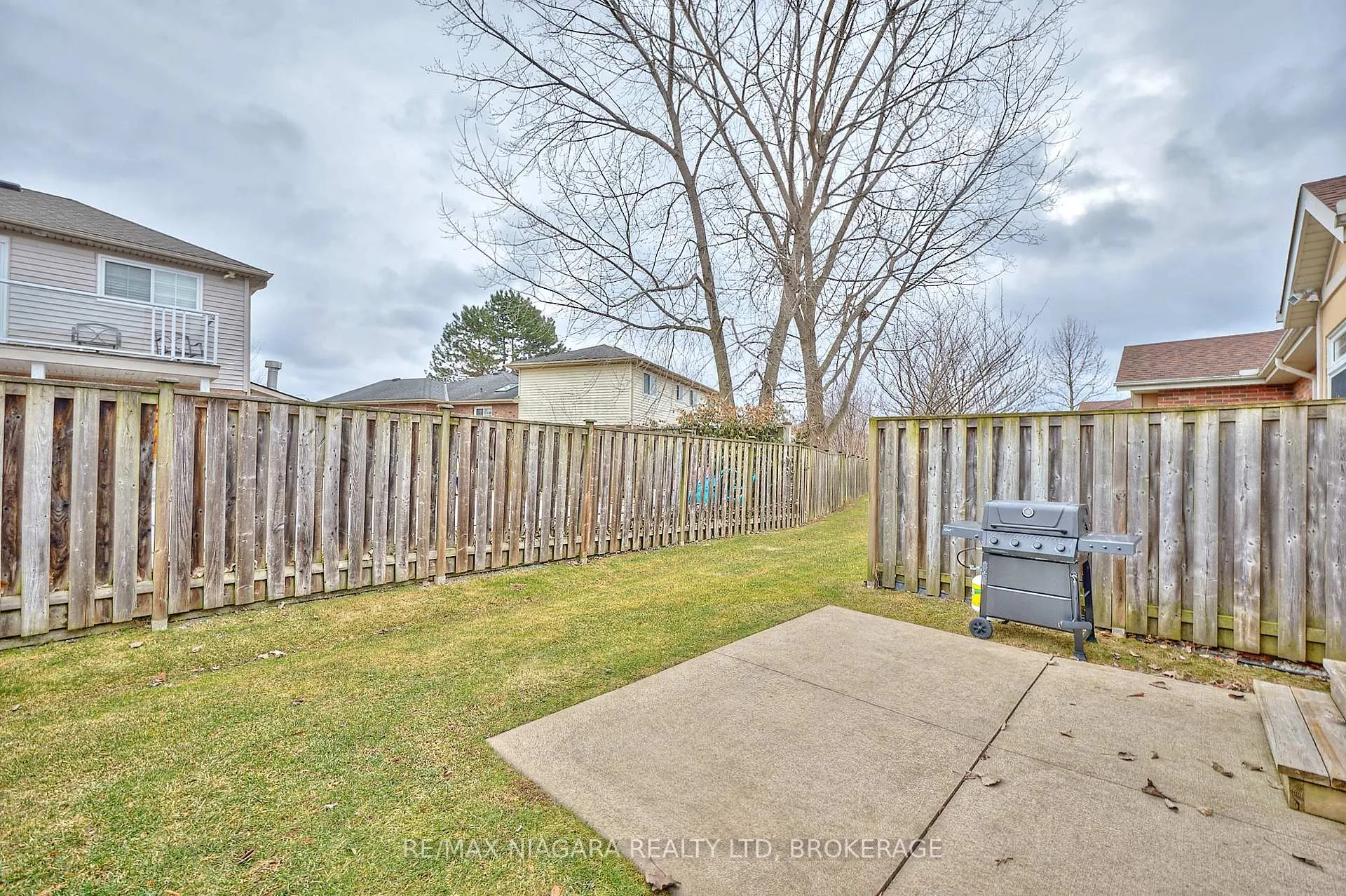 Photo 39 of Unit 10, 4300 Kalar Road, Niagara Falls, Ascot — HOMEH