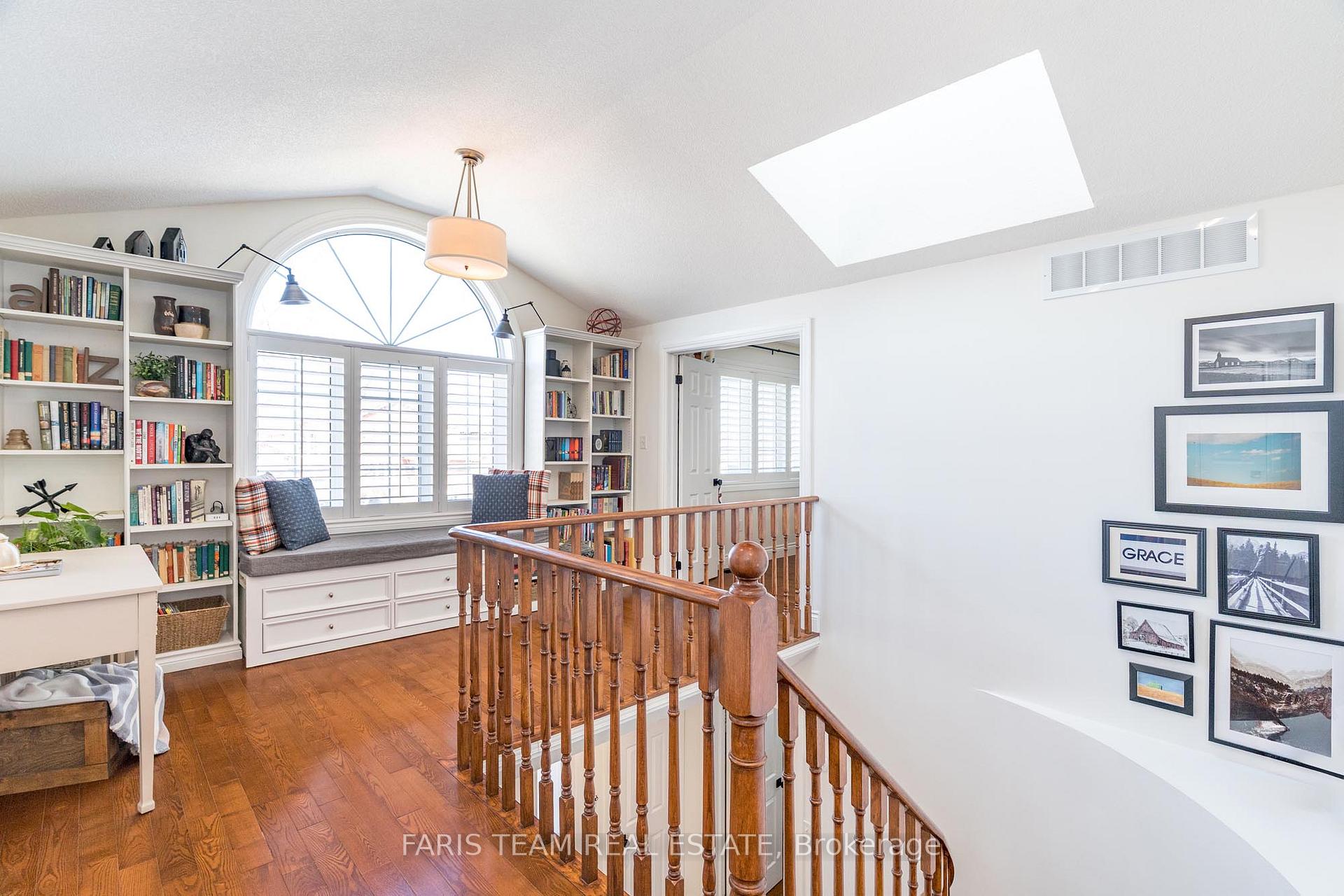 Photo 14 of 87 Silver Maple Crescent, Barrie, Holly — HOMEH