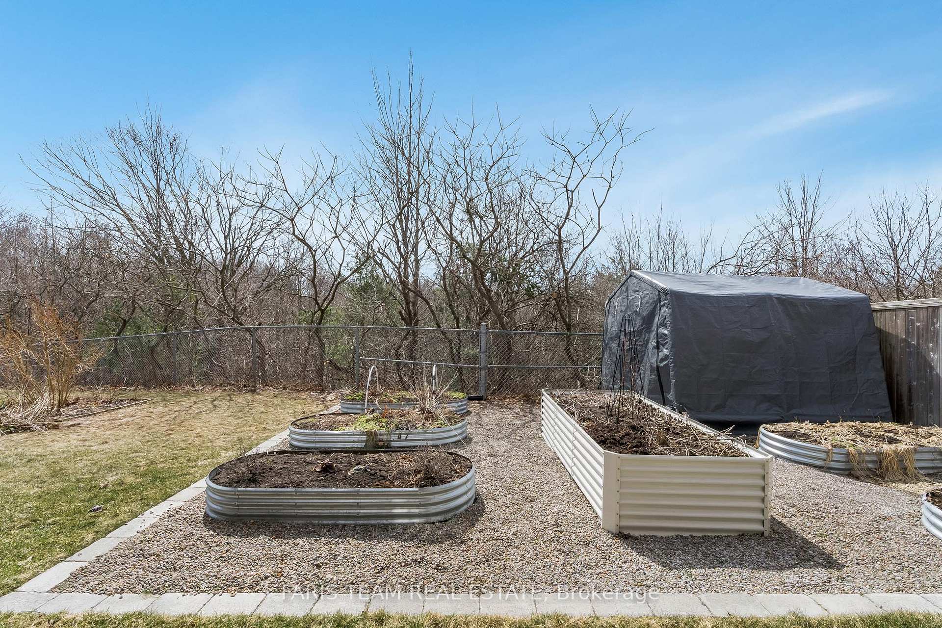 Photo 29 of 87 Silver Maple Crescent, Barrie, Holly — HOMEH
