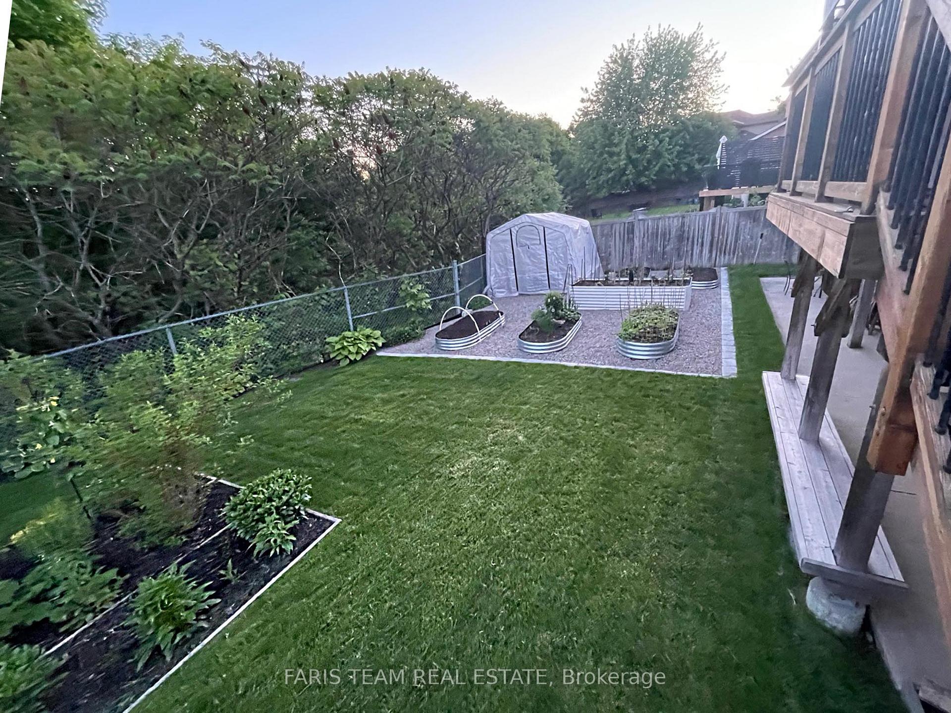 Photo 37 of 87 Silver Maple Crescent, Barrie, Holly — HOMEH