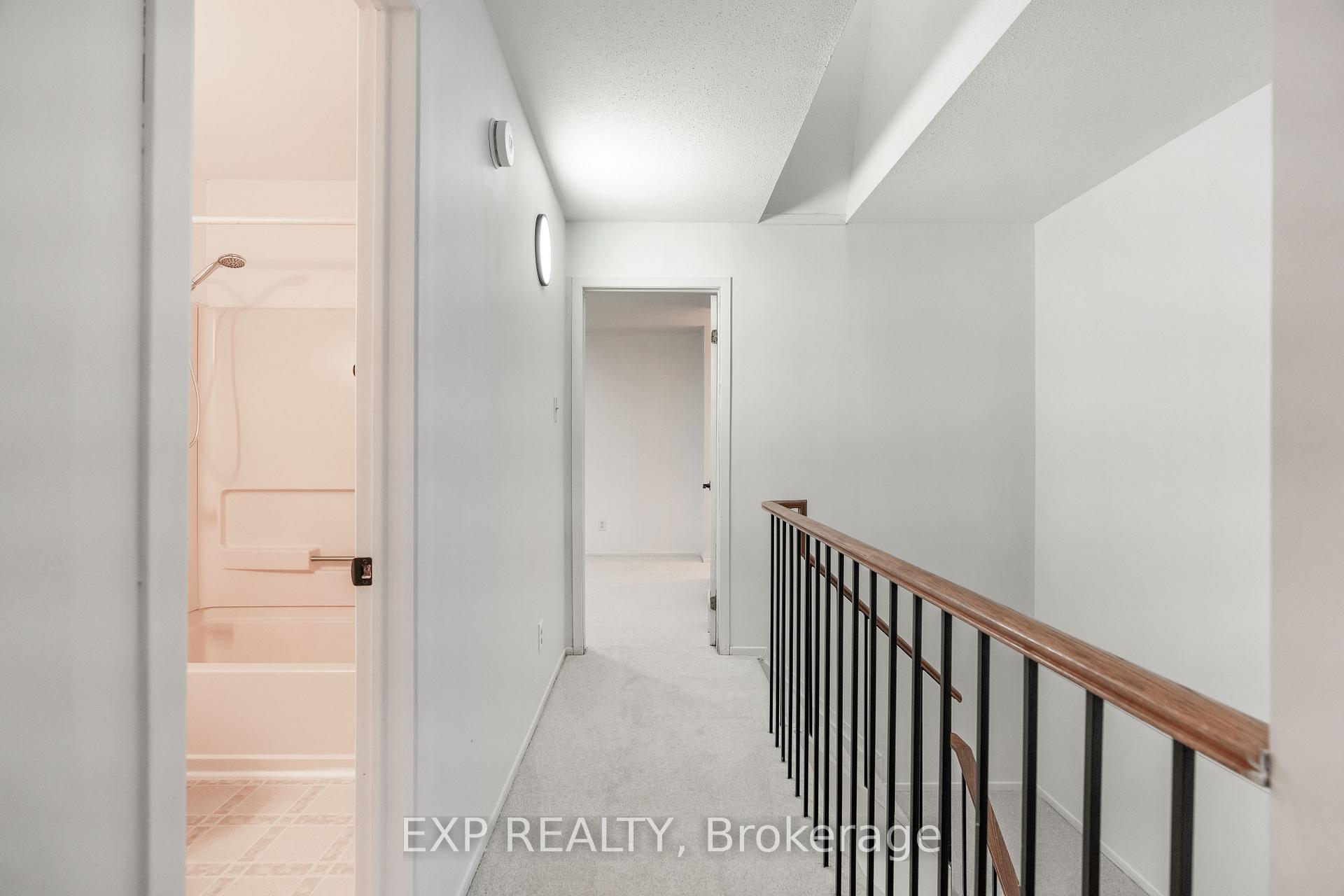 Photo 17 of 29 Bourne Street, Ottawa, Barrhaven - Cedargrove/Fraserdale — HOMEH