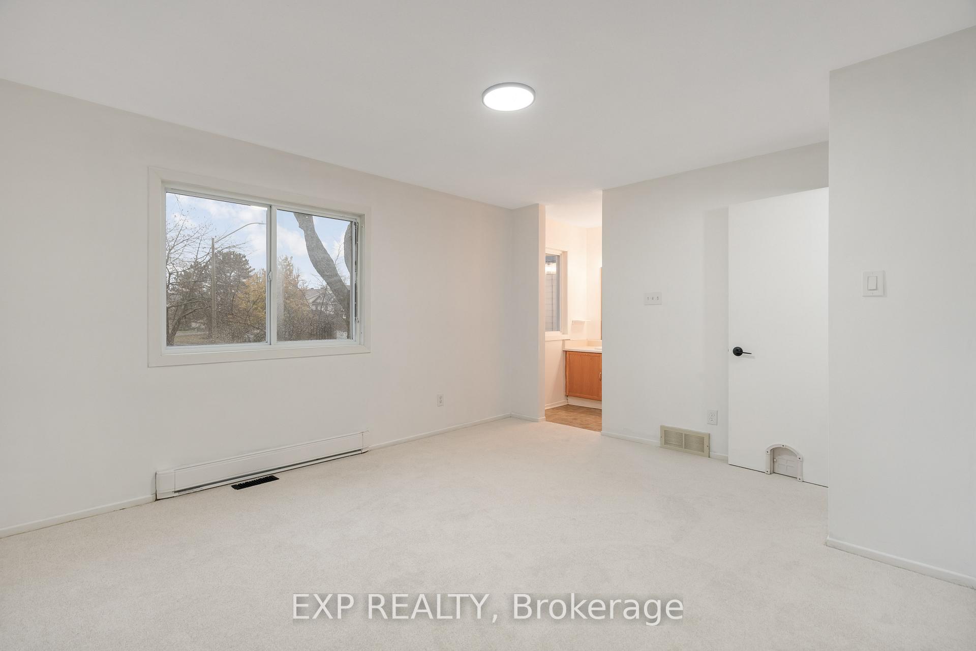 Photo 21 of 29 Bourne Street, Ottawa, Barrhaven - Cedargrove/Fraserdale — HOMEH